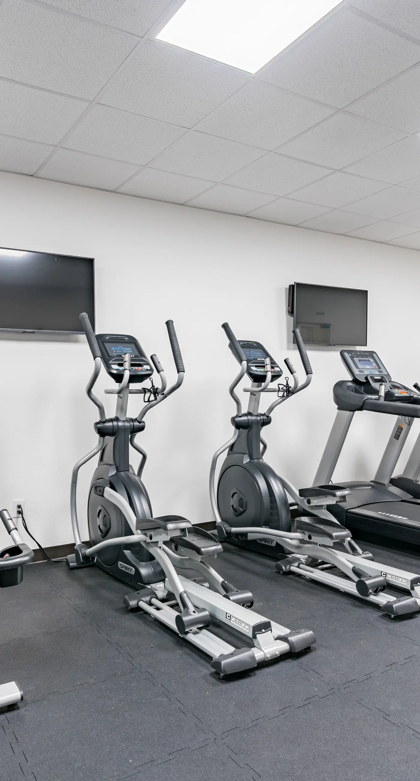 Waterfront condo with balcony and Gulf view plus shared pool