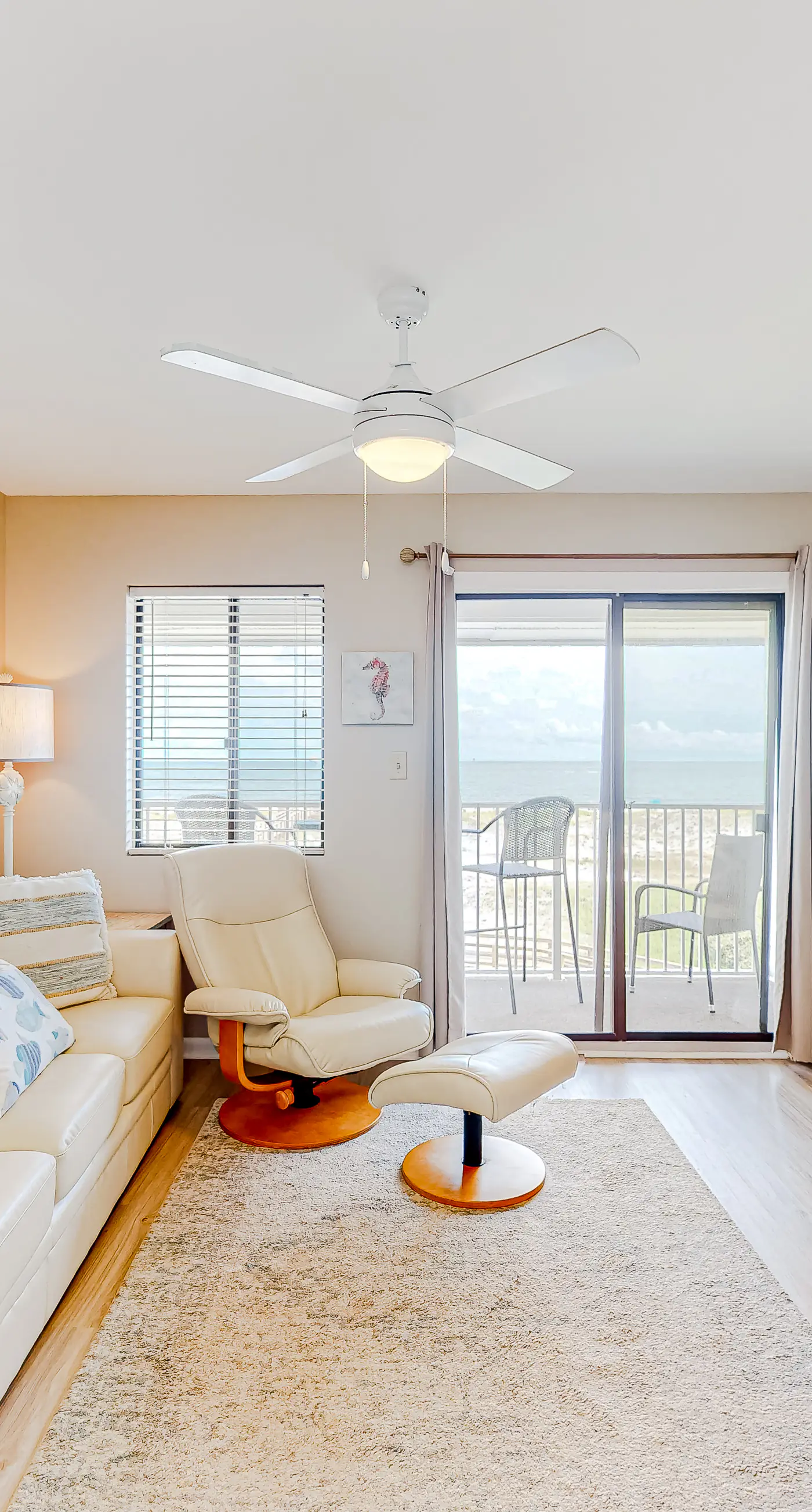 Amazing beachfront home with private balcony, deck, central AC, free WiFi