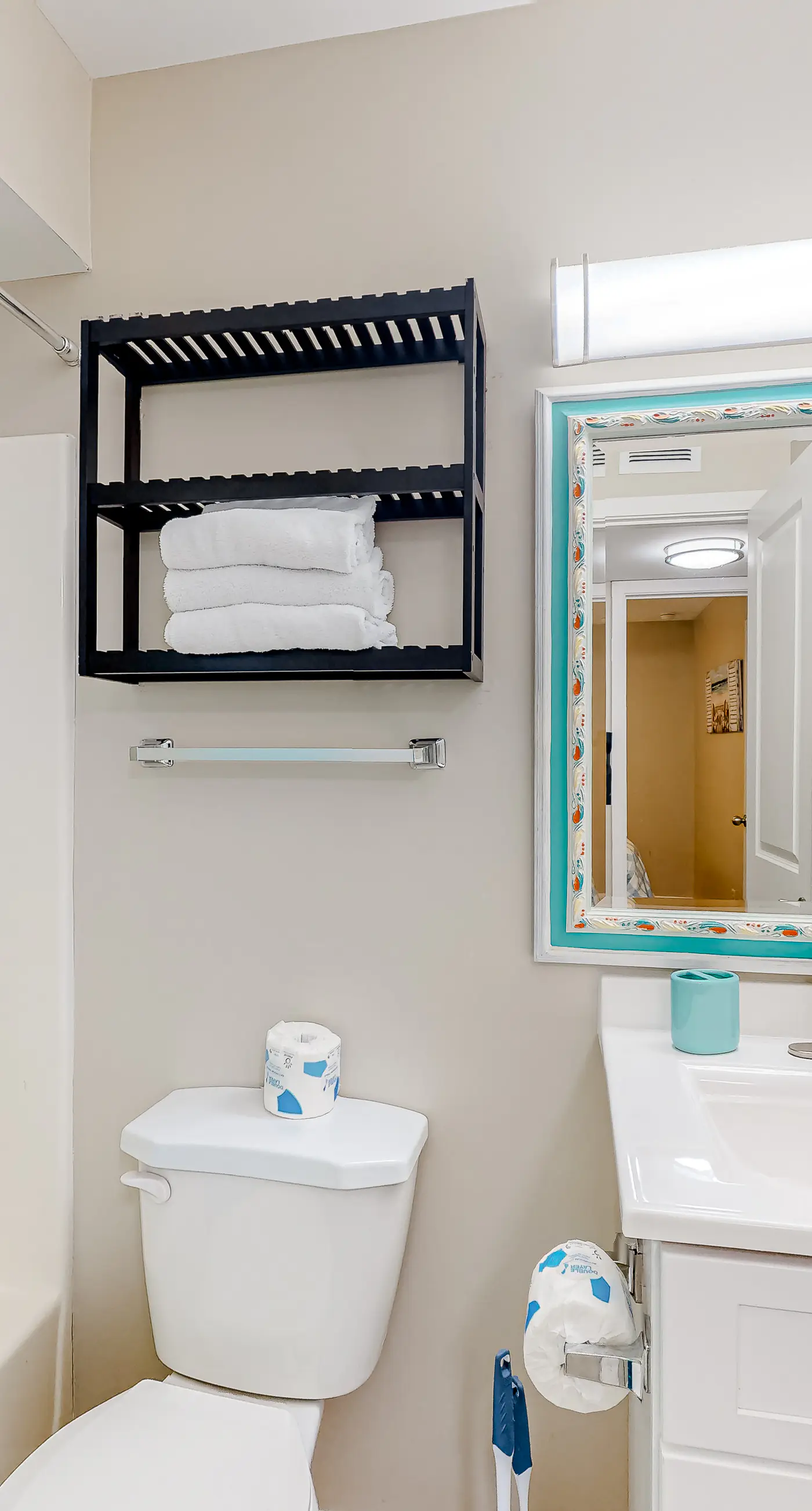 Amazing beachfront home with private balcony, deck, central AC, free WiFi