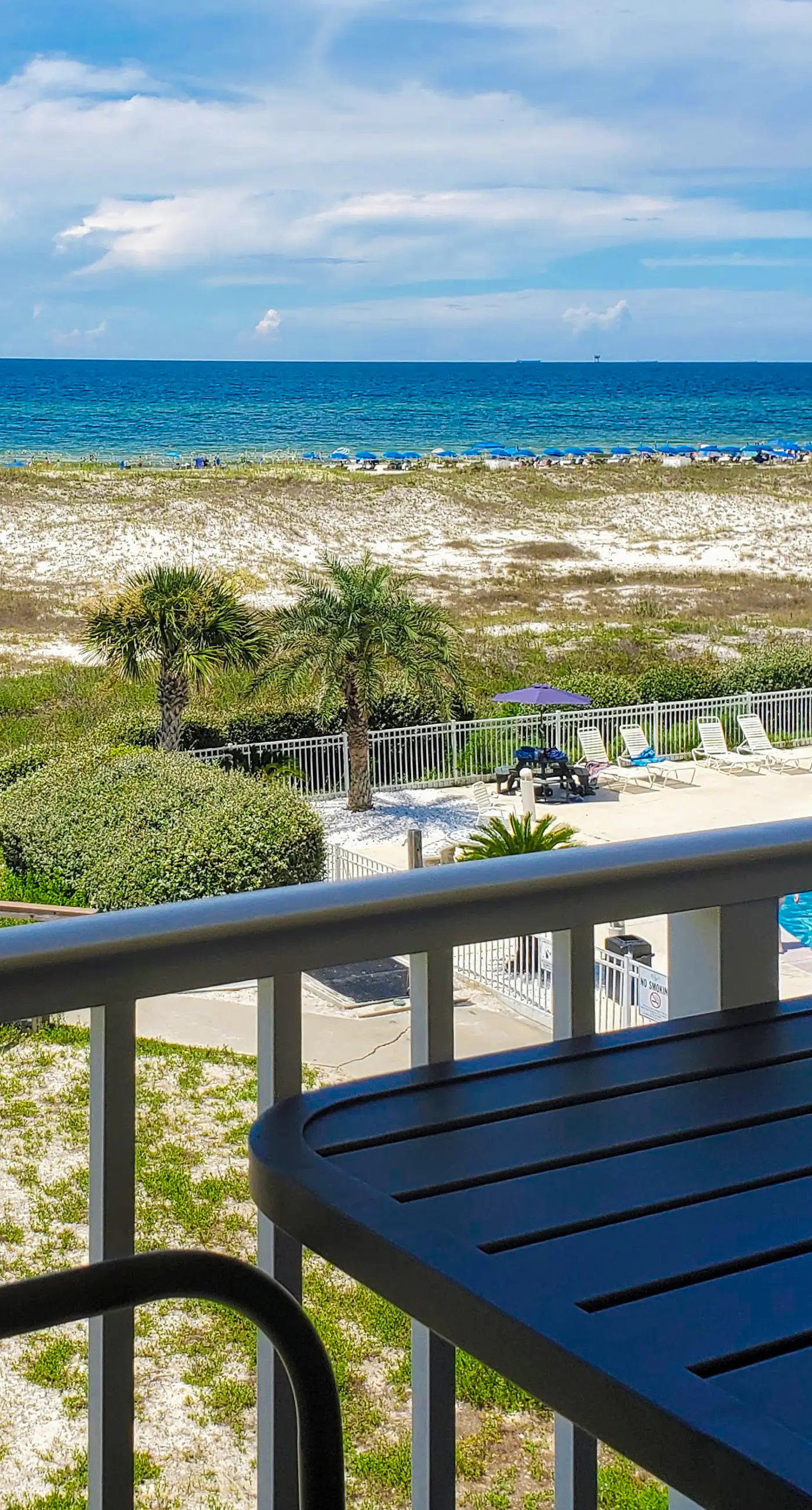 Amazing beachfront home with private balcony, deck, central AC, free WiFi