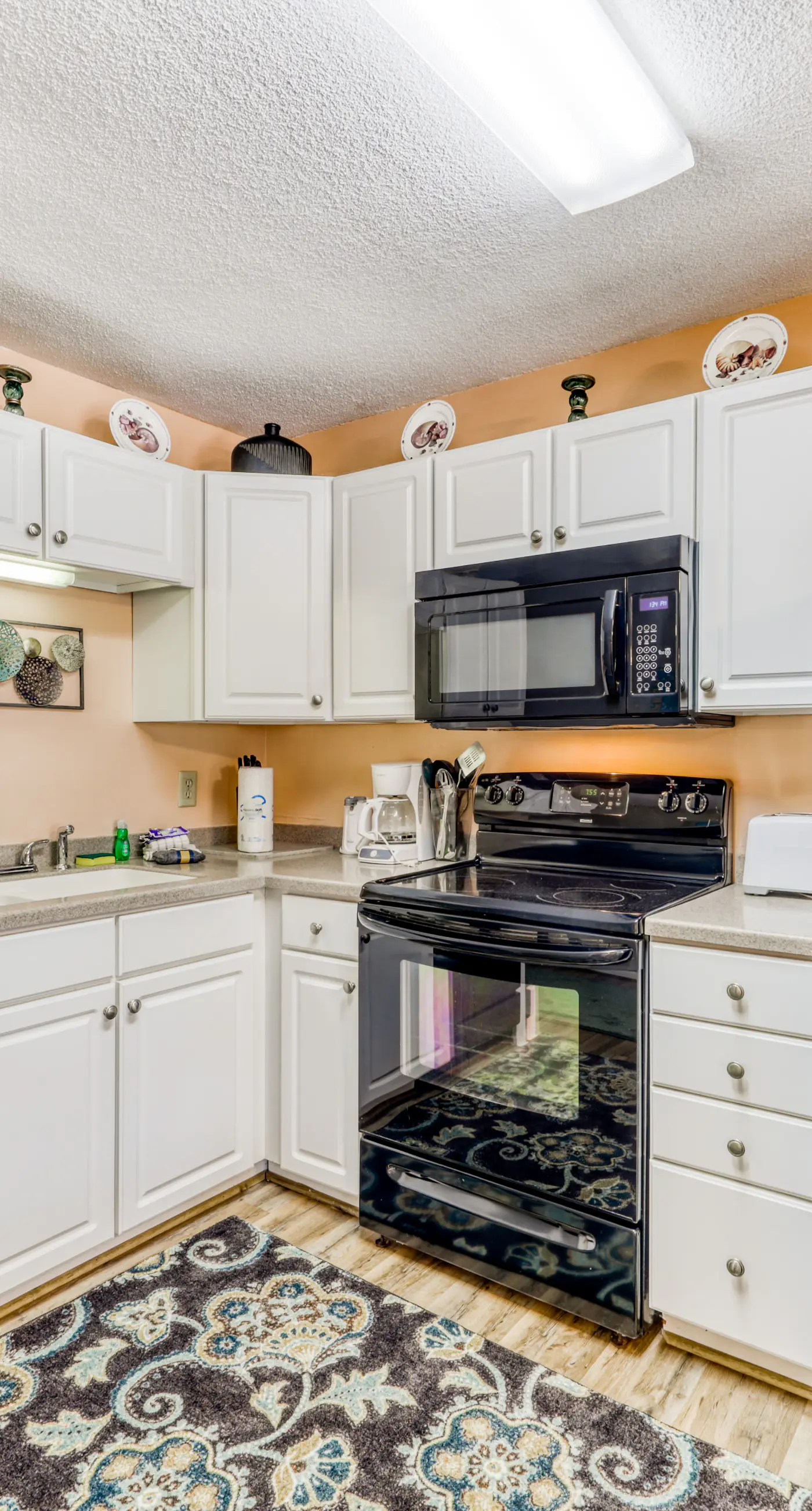 Gulf Highlands condo with gorgeous views, shared pool