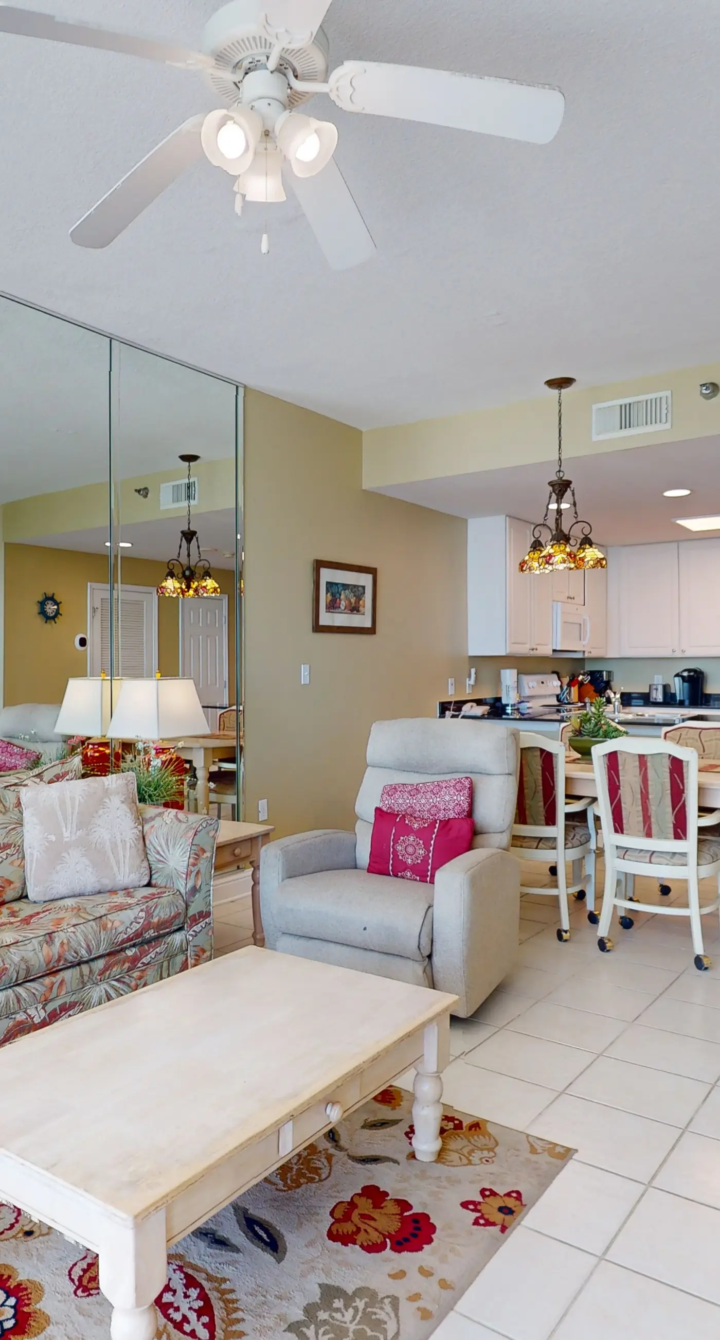 16th-Floor, Gulf-Front Condo w/ Balcony, Great View, AC & Shared Hot Tubs/Pools