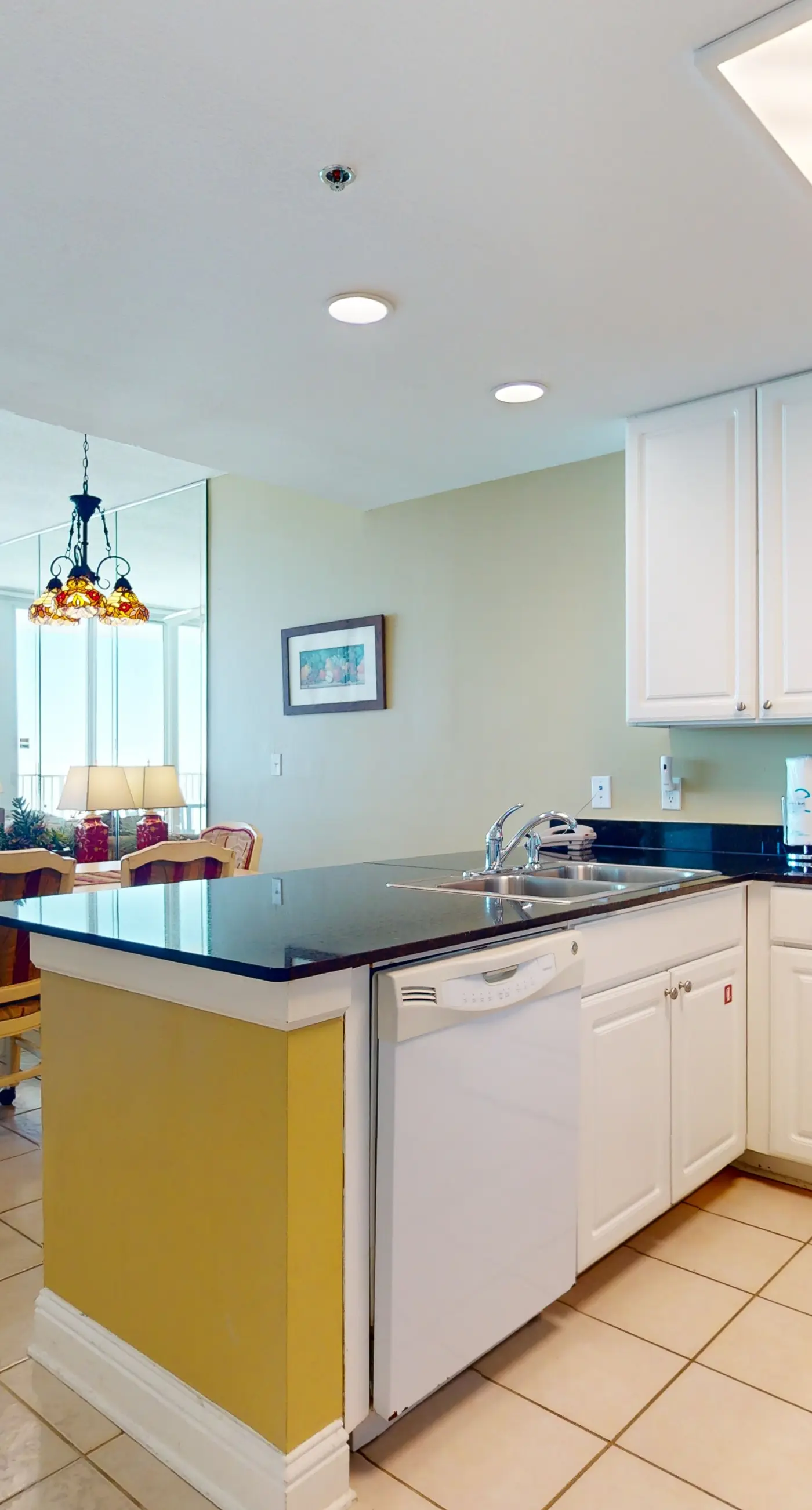 16th-Floor, Gulf-Front Condo w/ Balcony, Great View, AC & Shared Hot Tubs/Pools