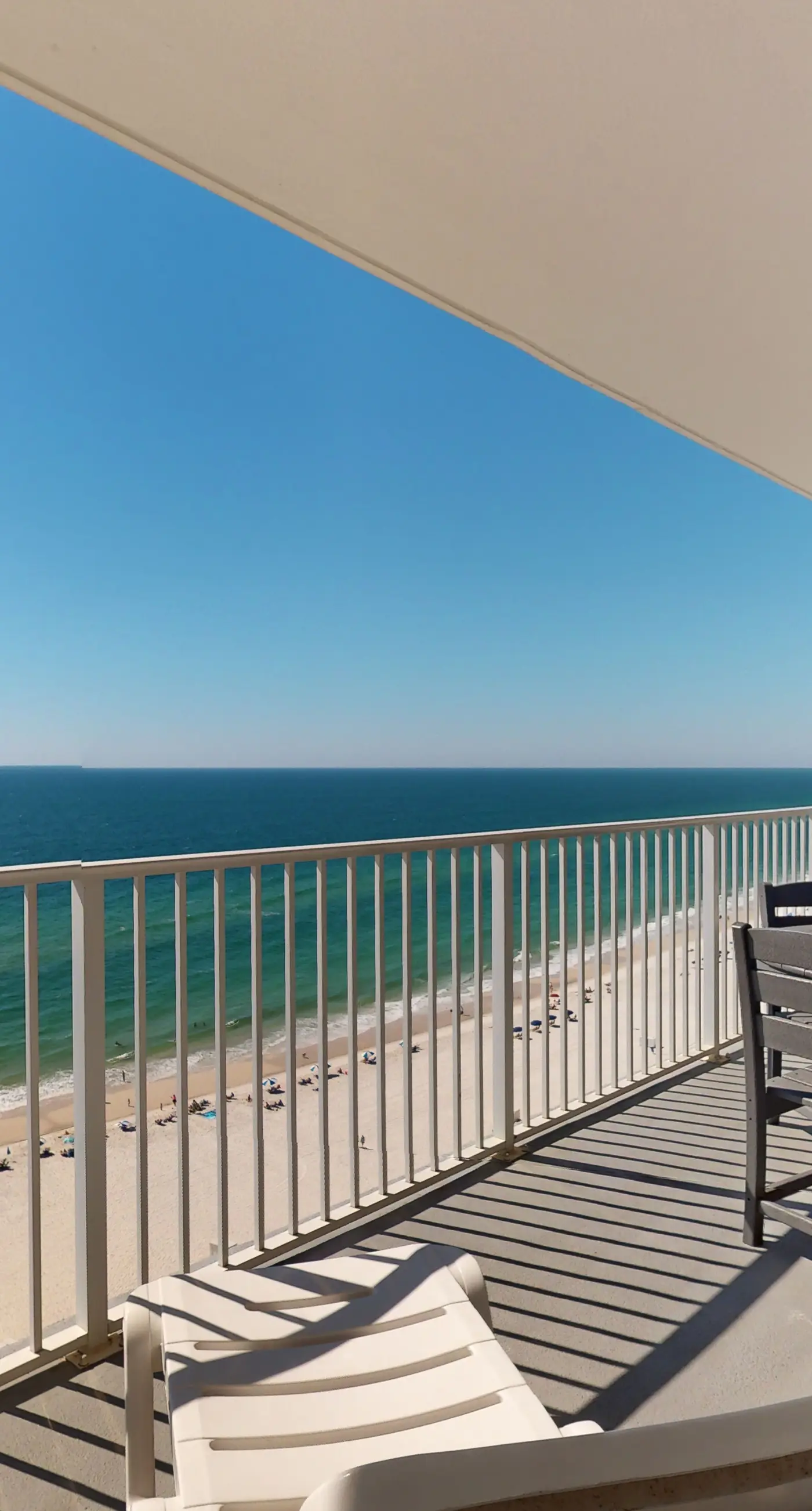 16th-Floor, Gulf-Front Condo w/ Balcony, Great View, AC & Shared Hot Tubs/Pools