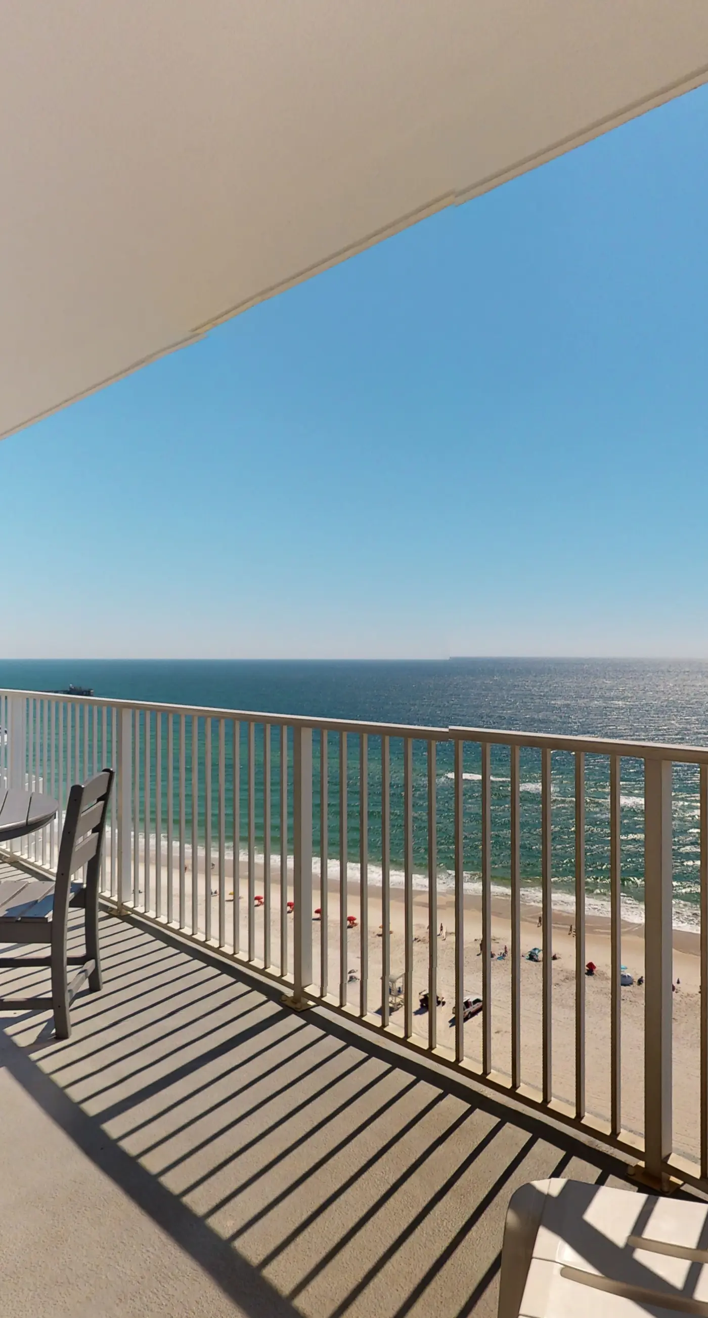 16th-Floor, Gulf-Front Condo w/ Balcony, Great View, AC & Shared Hot Tubs/Pools