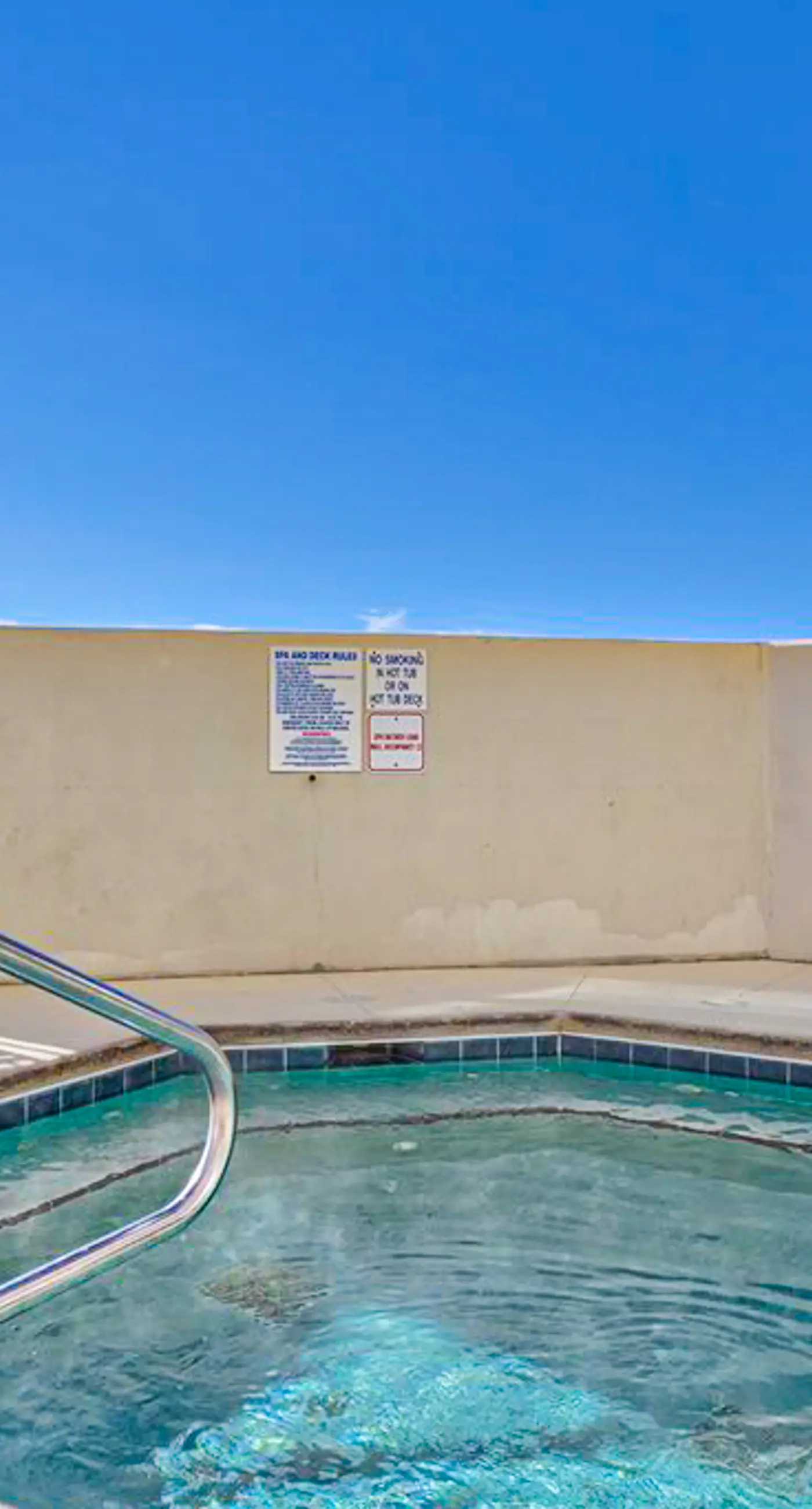 16th-Floor, Gulf-Front Condo w/ Balcony, Great View, AC & Shared Hot Tubs/Pools