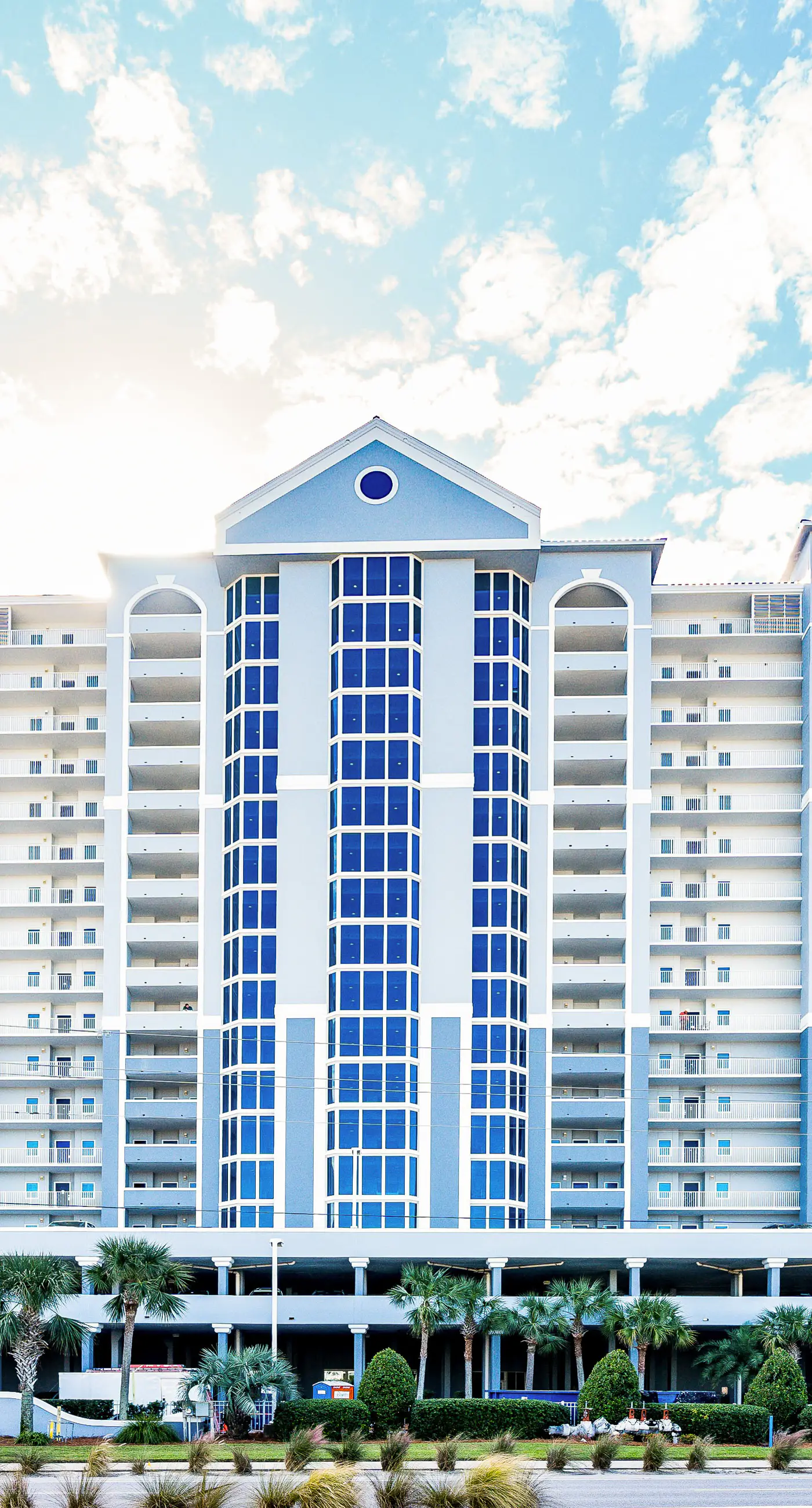 16th-Floor, Gulf-Front Condo w/ Balcony, Great View, AC & Shared Hot Tubs/Pools