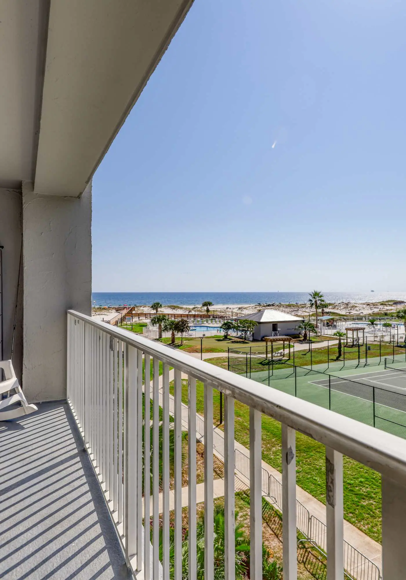 Spacious and inviting seaside condo with shared pools, sauna
