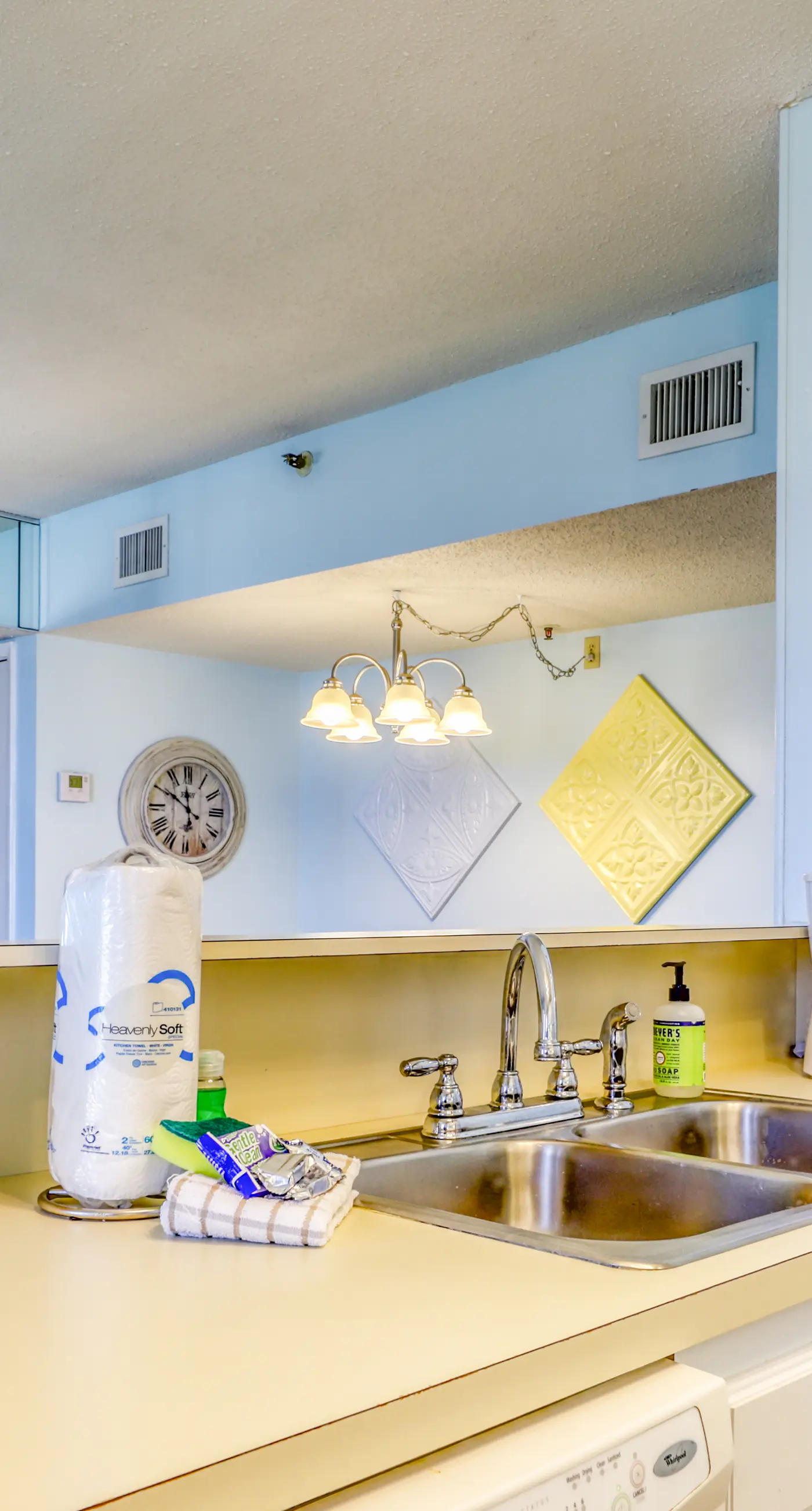 Waterfront Plantation Palms condo with pool & views from balcony