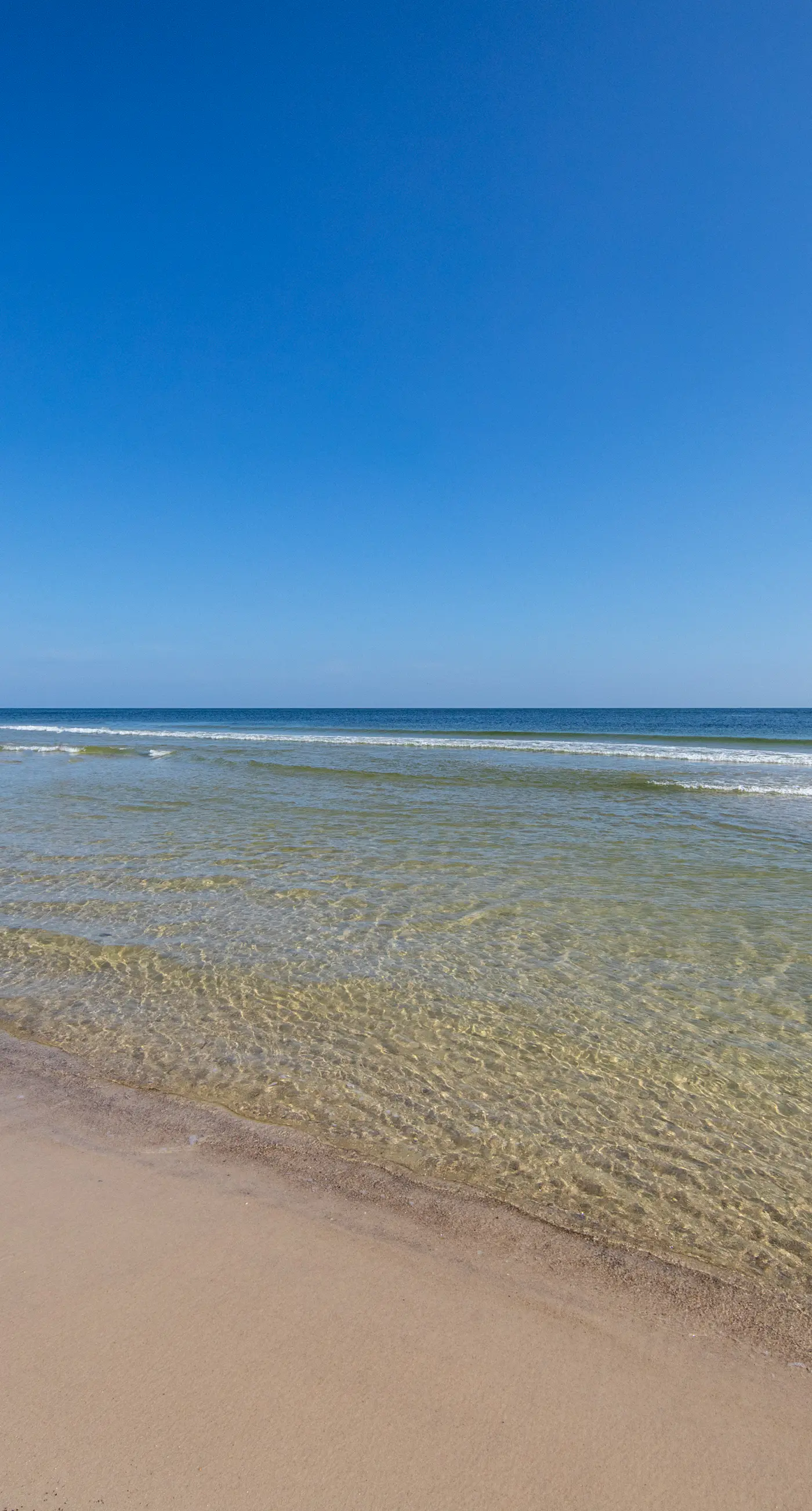 Waterfront Plantation Palms condo with pool & views from balcony