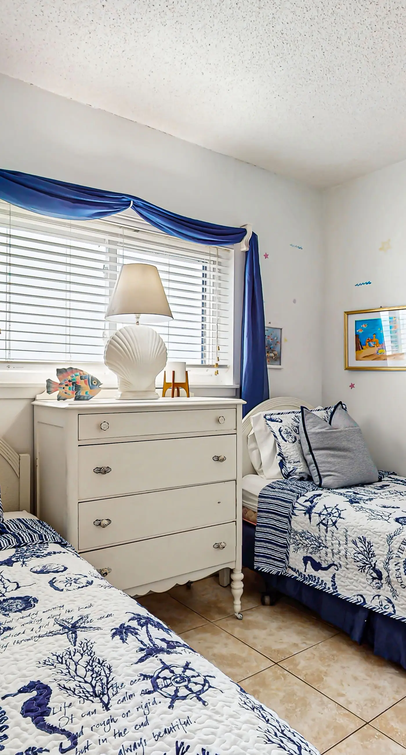 Beach condo w Gulf view, pool, sports courts at Plantation Palms