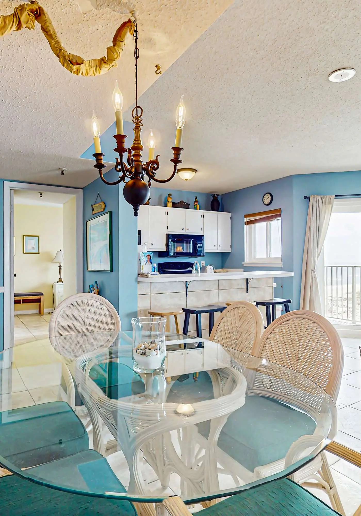 Beach condo w Gulf view, pool, sports courts at Plantation Palms