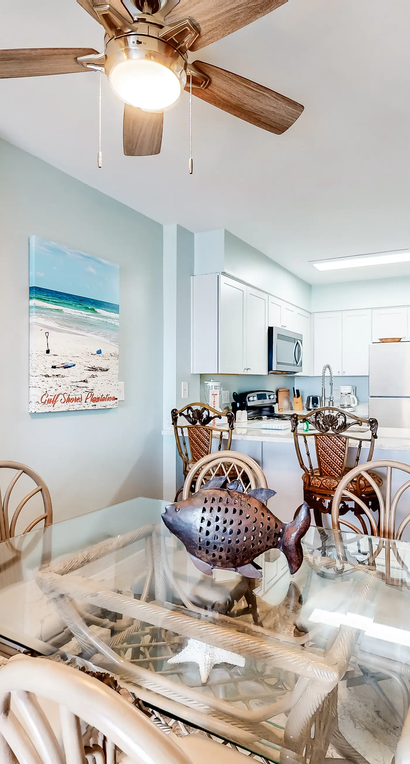 Waterfront Plantation Palms condo with shared pool & hot tub, walk to beach