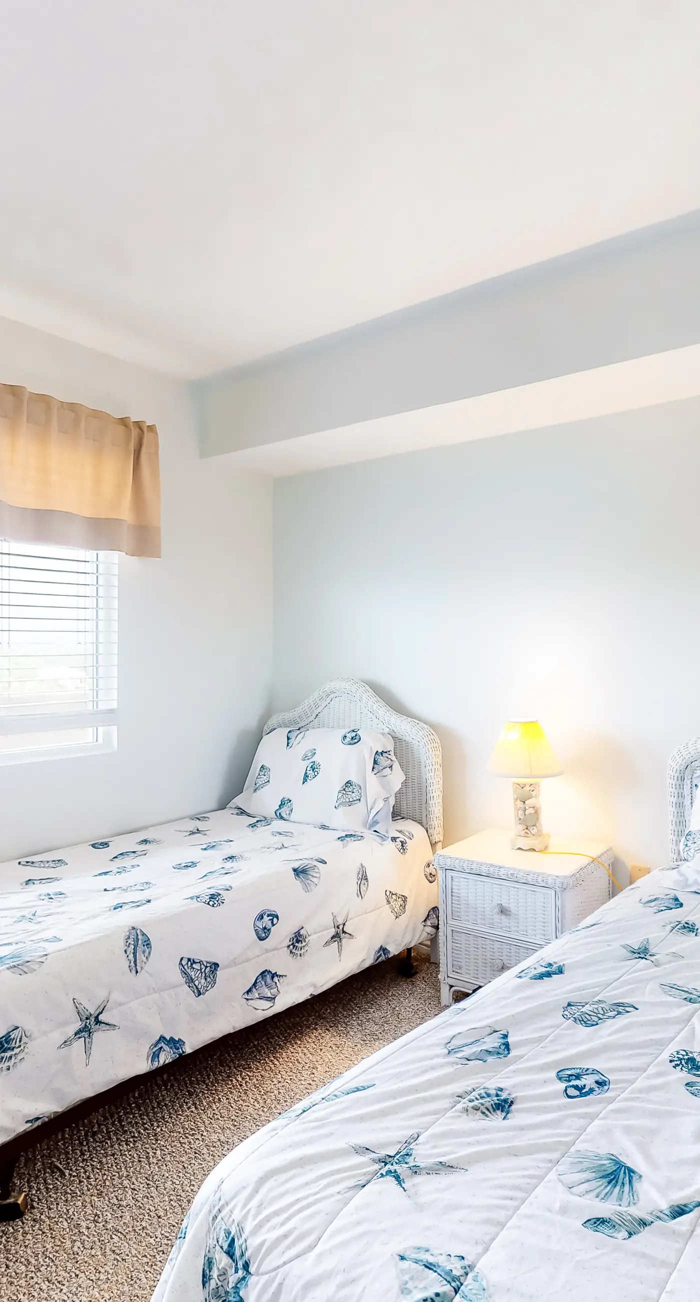 Waterfront Plantation Palms condo with shared pool & hot tub, walk to beach