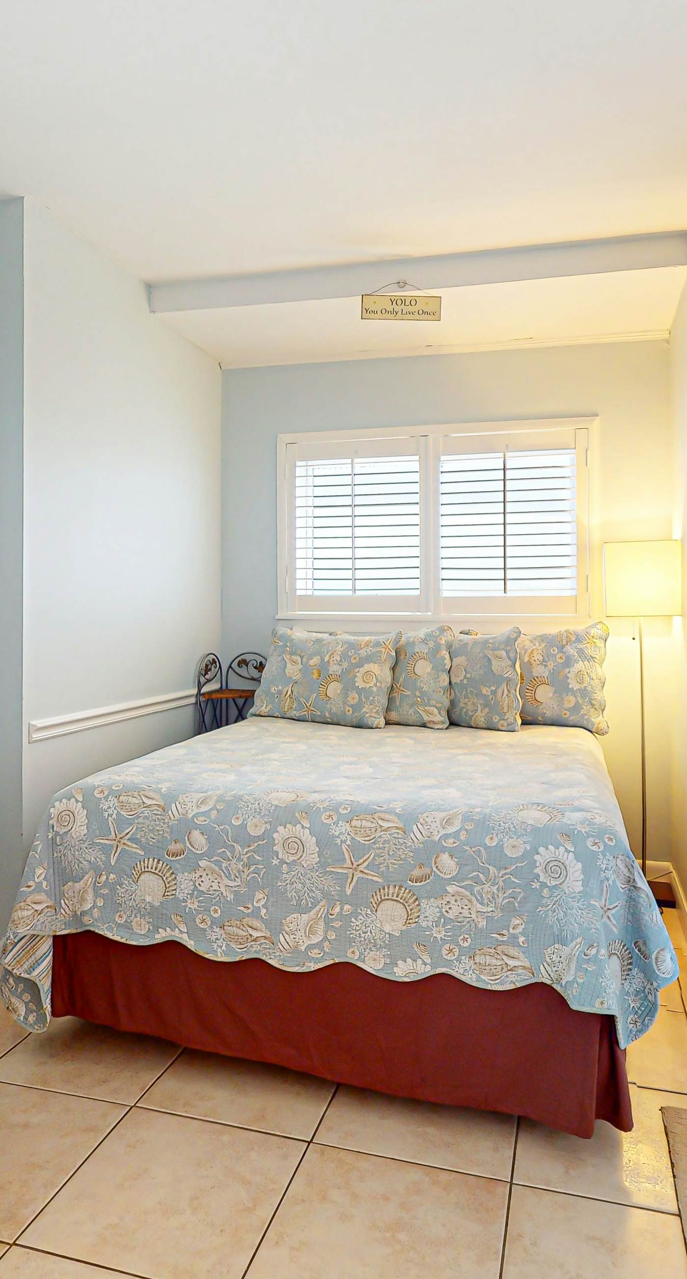 Beachfront condo at Plantation Dunes w/balcony, pools, gym & sauna