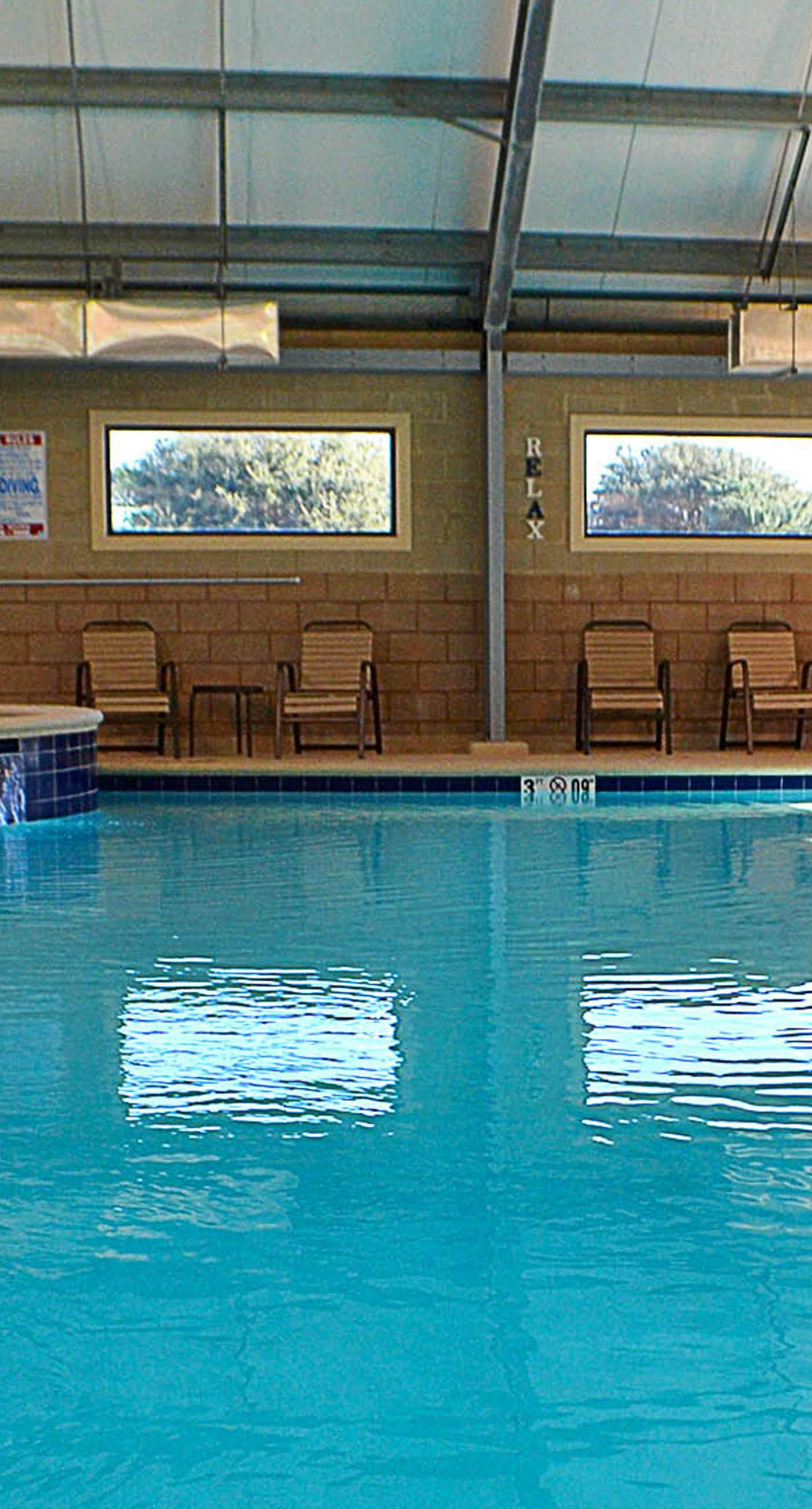 Beachfront condo at Plantation Dunes w/balcony, pools, gym & sauna