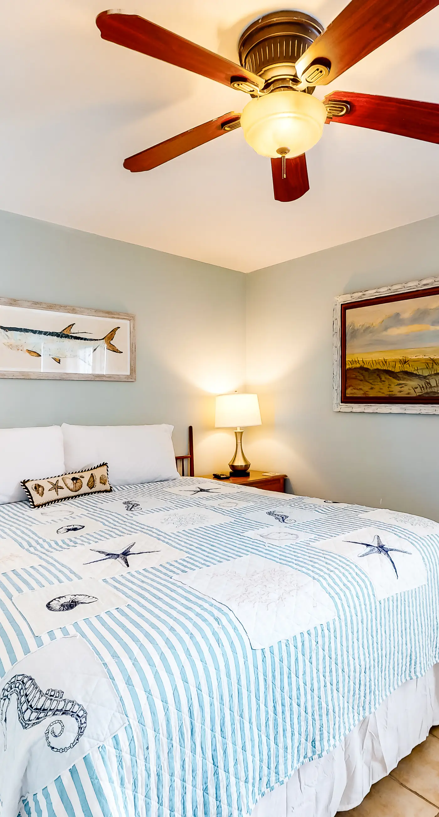 Coastal Living Cottage on Mobile Bay with Private Beach Access