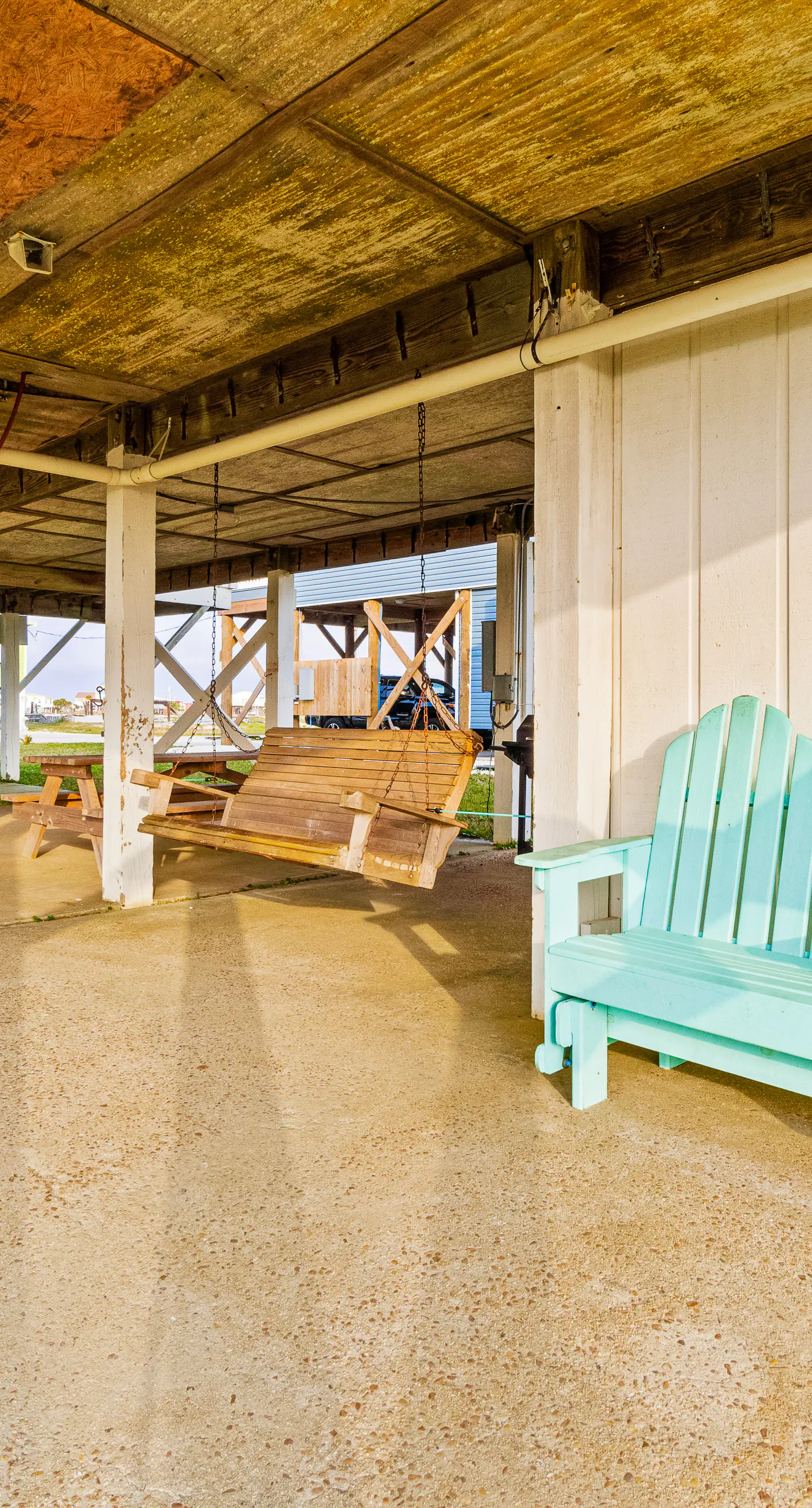 Coastal Living Cottage on Mobile Bay with Private Beach Access