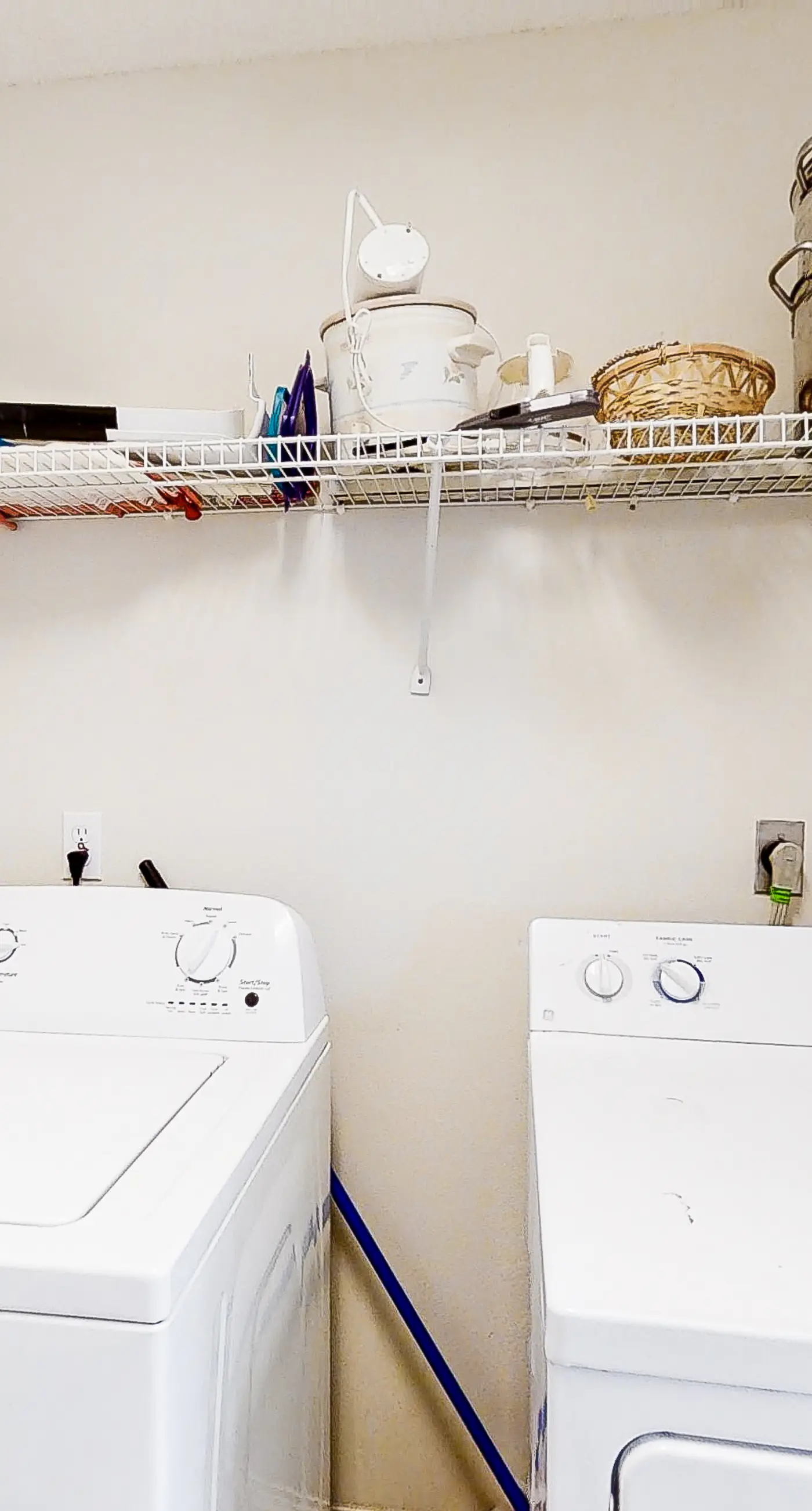 Dog-friendly home near the beach with grill, central AC & balcony