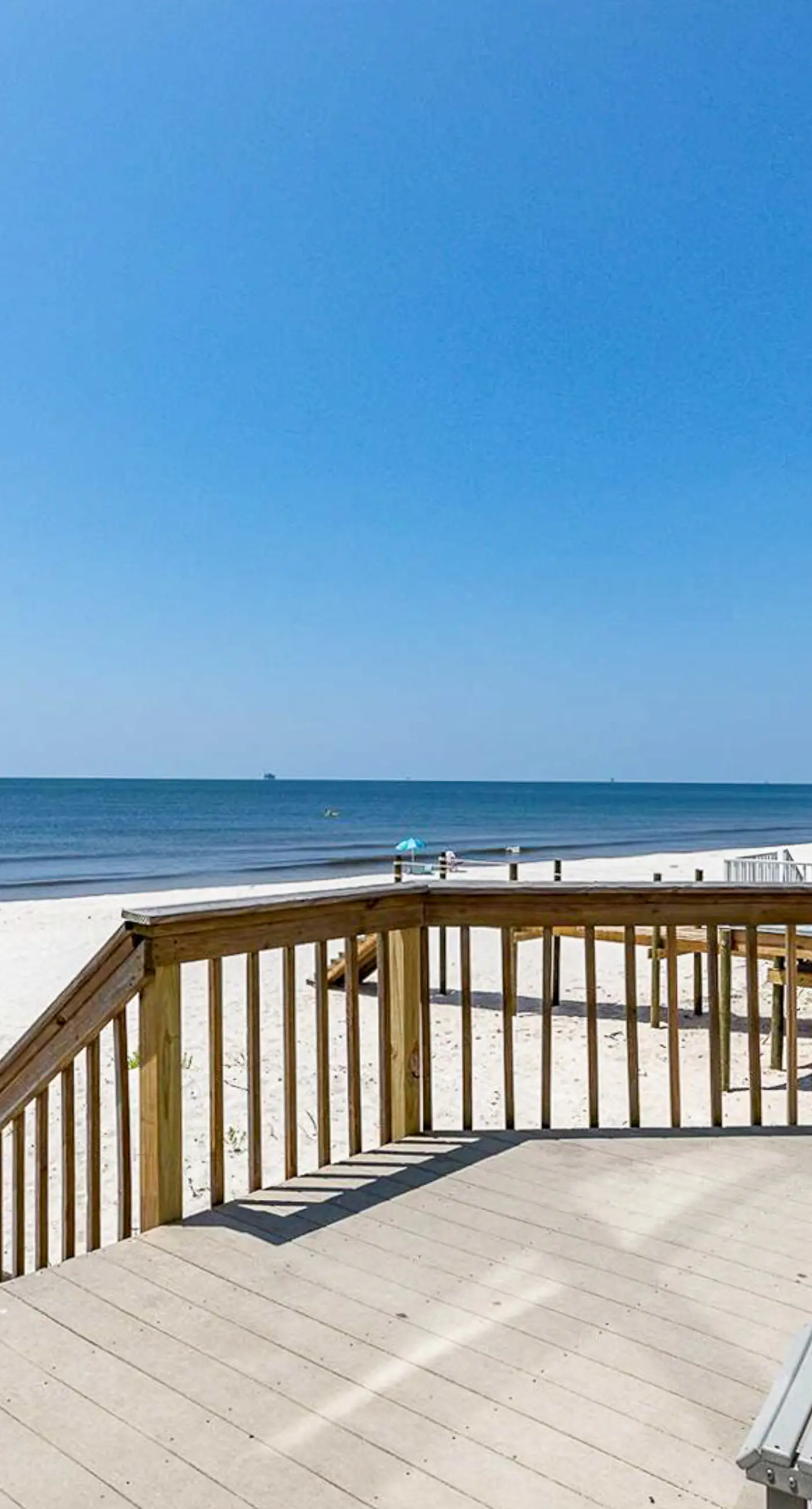 Bay Walk | Gulf-Front Beach House on Fort Morgan’s Quiet Coast