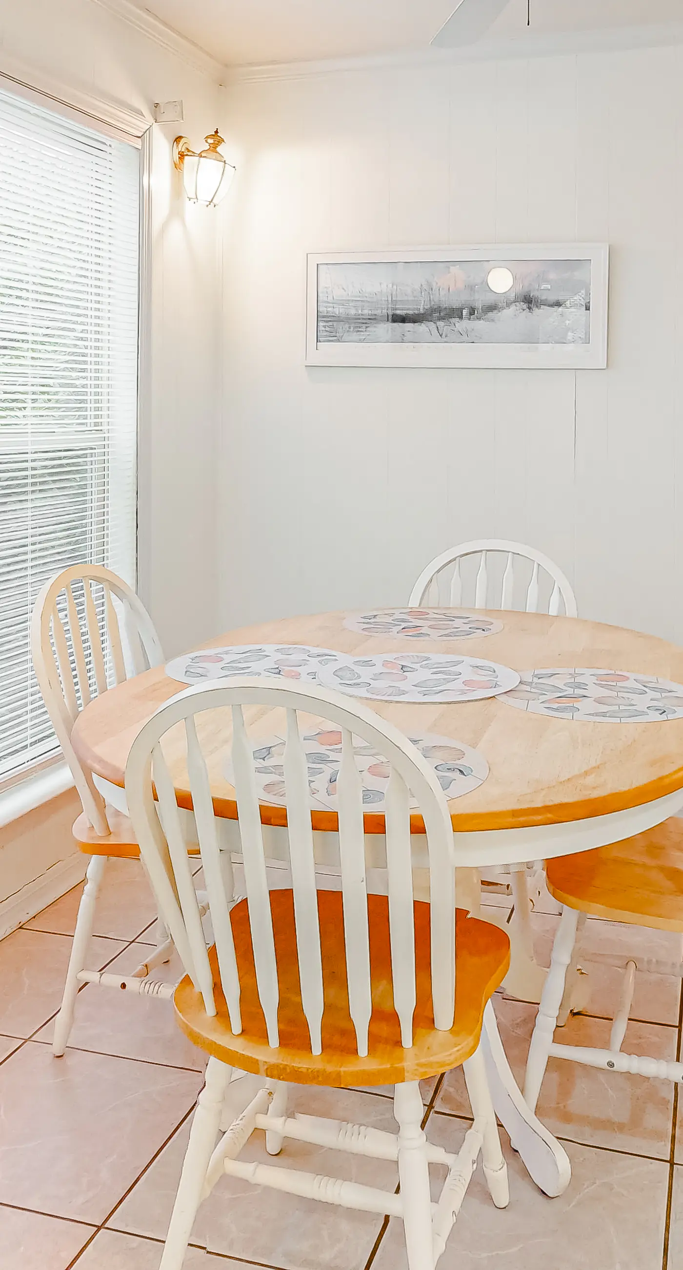 Beachfront home with furnished deck, great location, & WiFi