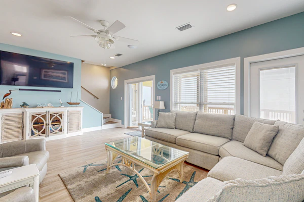Beach & Gulf-Front House with Beach Views, Balcony, Central AC