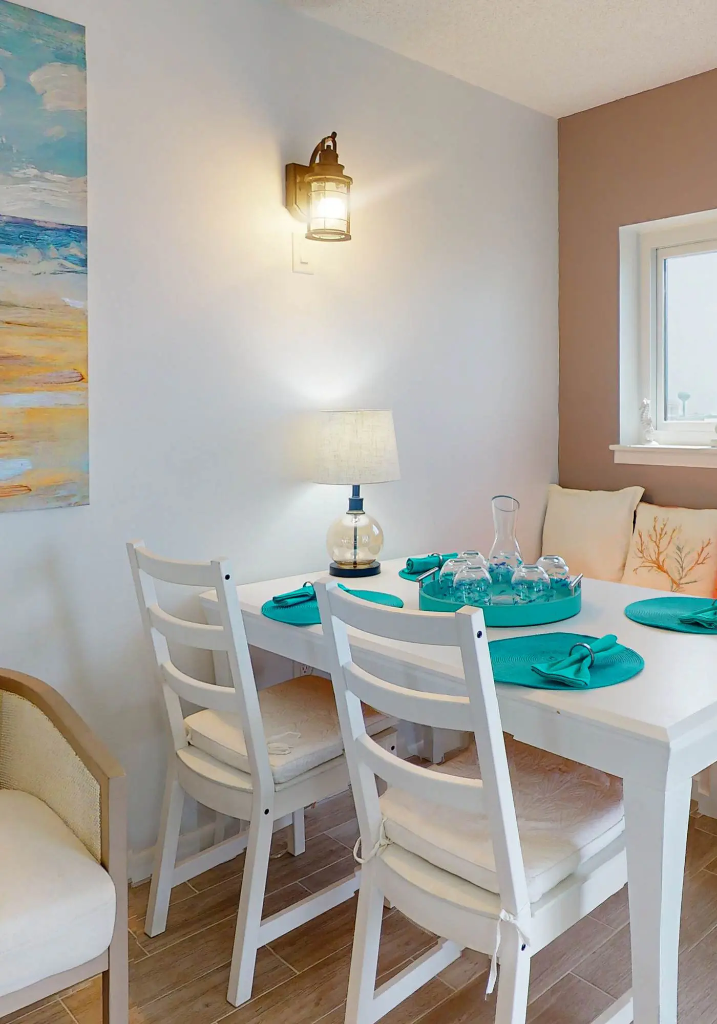 Gulf-Front Condo with Private Balcony, Gas Grill, Shared Outdoor Pool, & Free WiFi