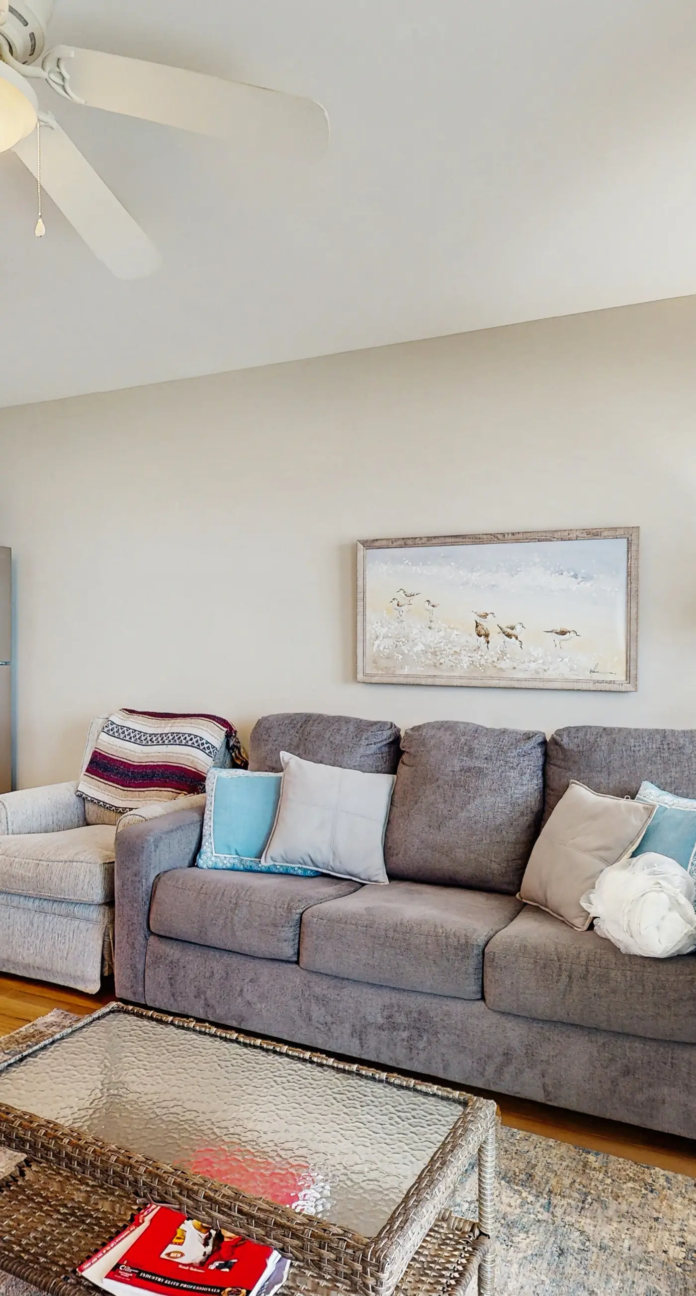 Gulf-front condo on the beach with panoramic beach views & pool access