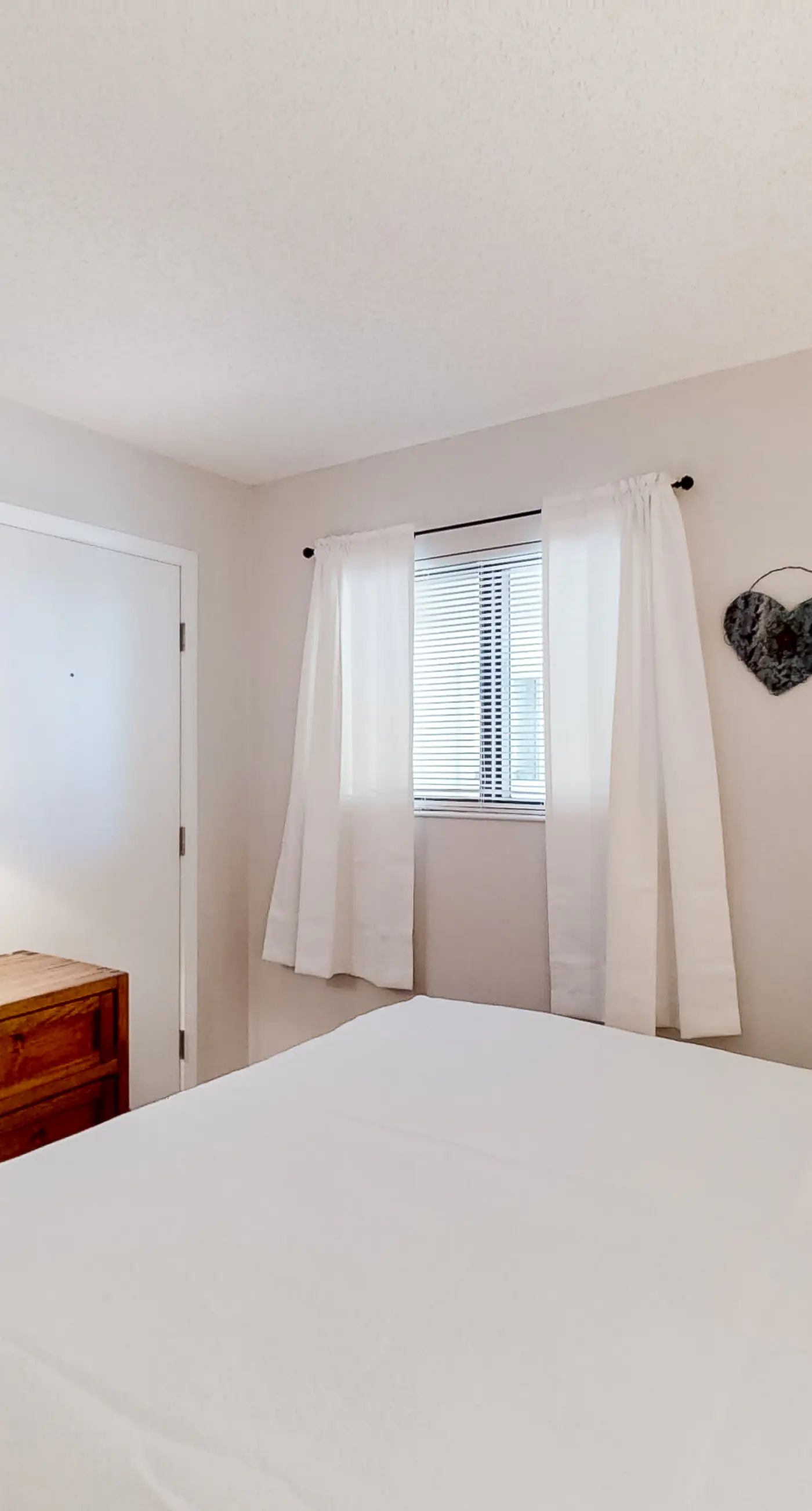 Condo Steps from the Sand with Balcony, Resort Pools, Central AC, & WiFi