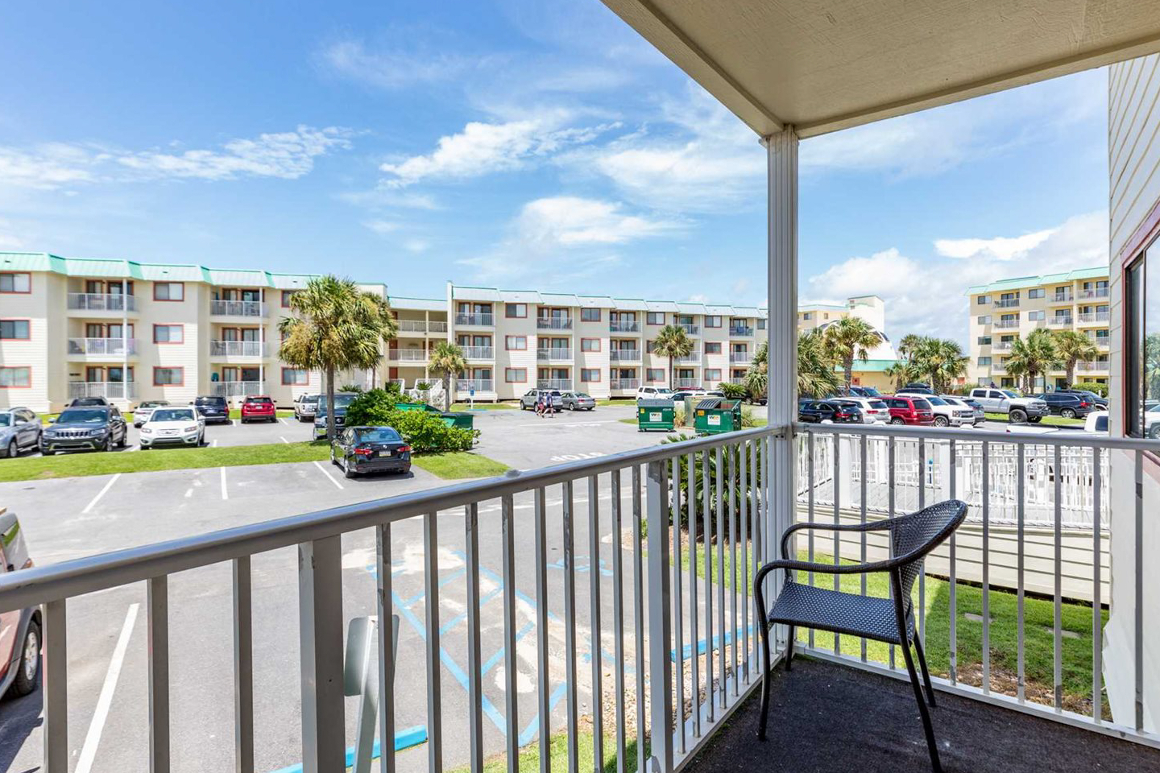 Condo w/Balcony, Free WiFi & Shared Resort Pools - Close to the Beach & Golf