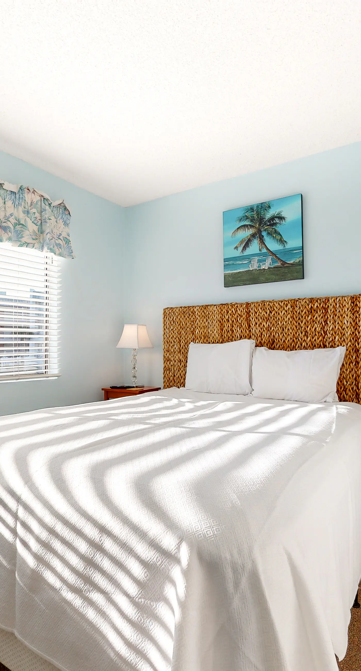 Condo w/Balcony, Free WiFi & Shared Resort Pools - Close to the Beach & Golf
