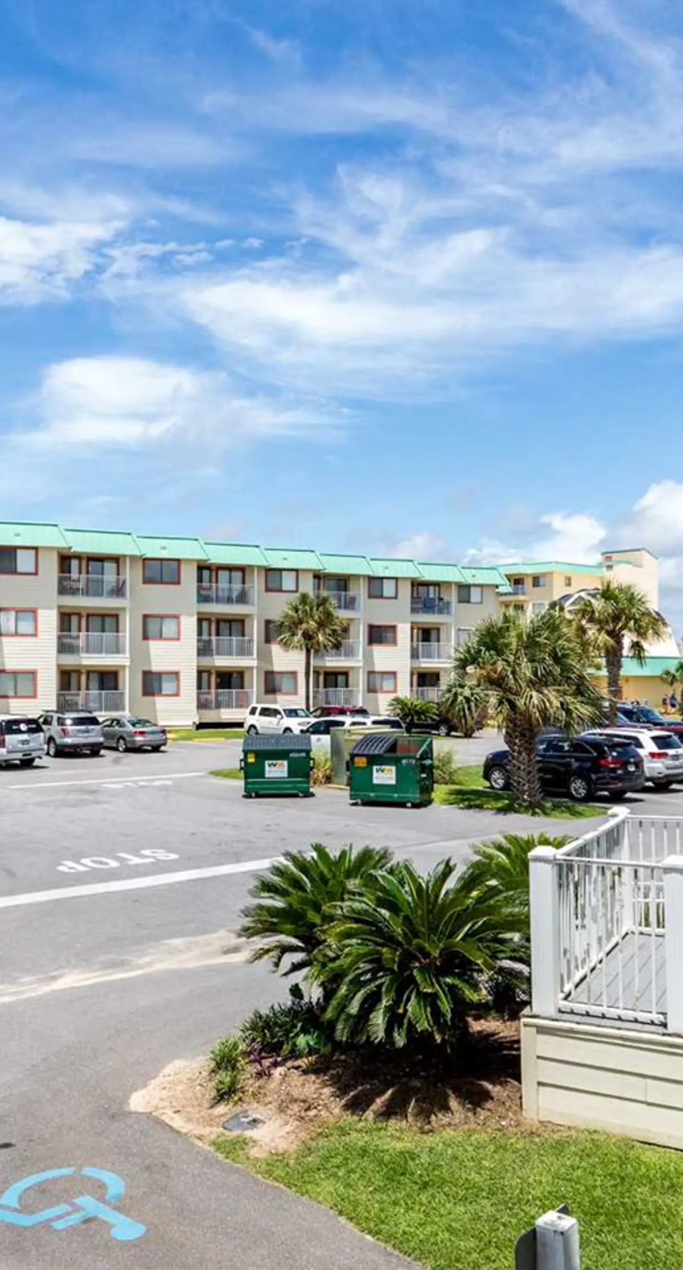 Condo w/Balcony, Free WiFi & Shared Resort Pools - Close to the Beach & Golf