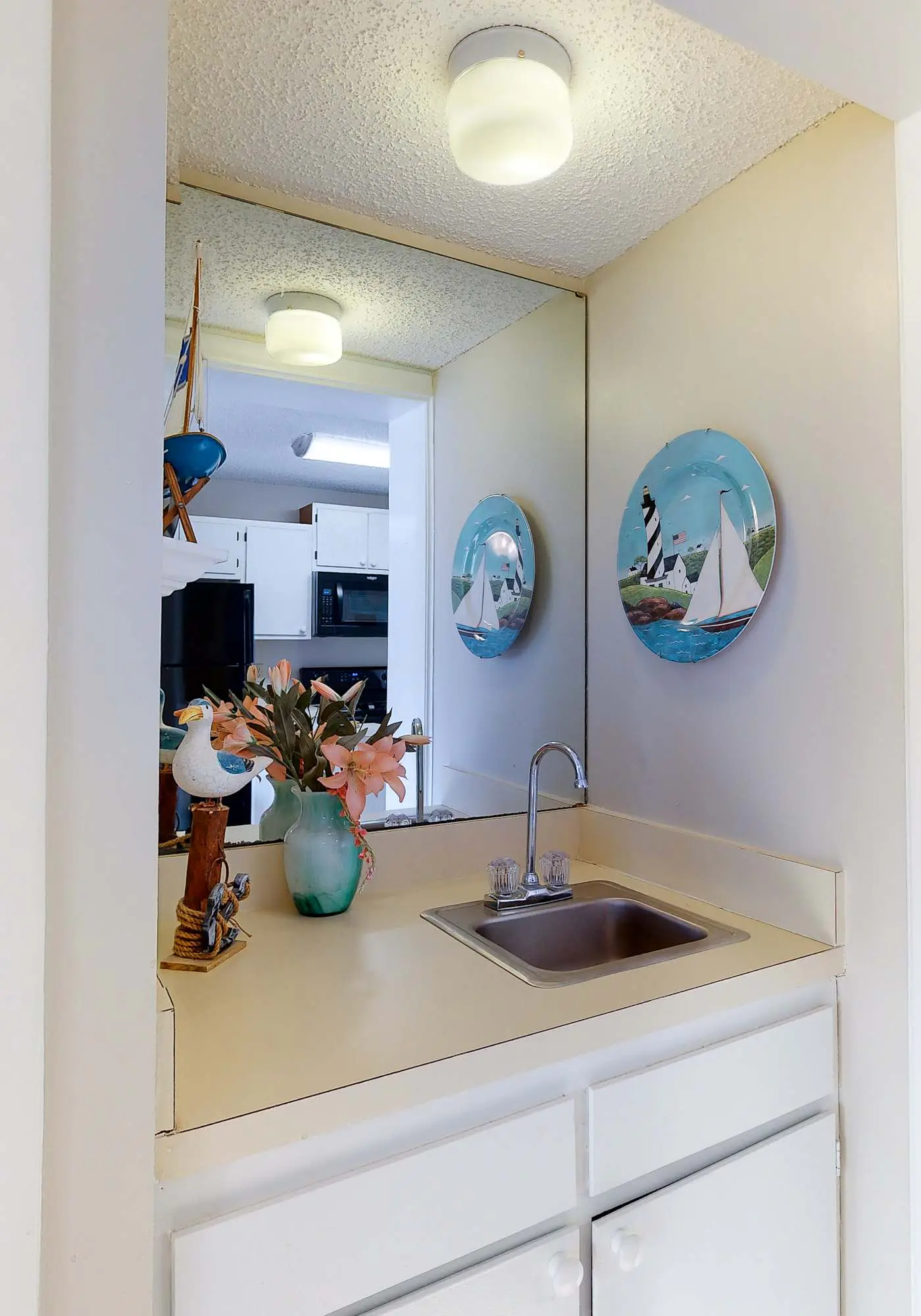 Condo w/Balcony, Free WiFi & Shared Resort Pools - Close to the Beach & Golf