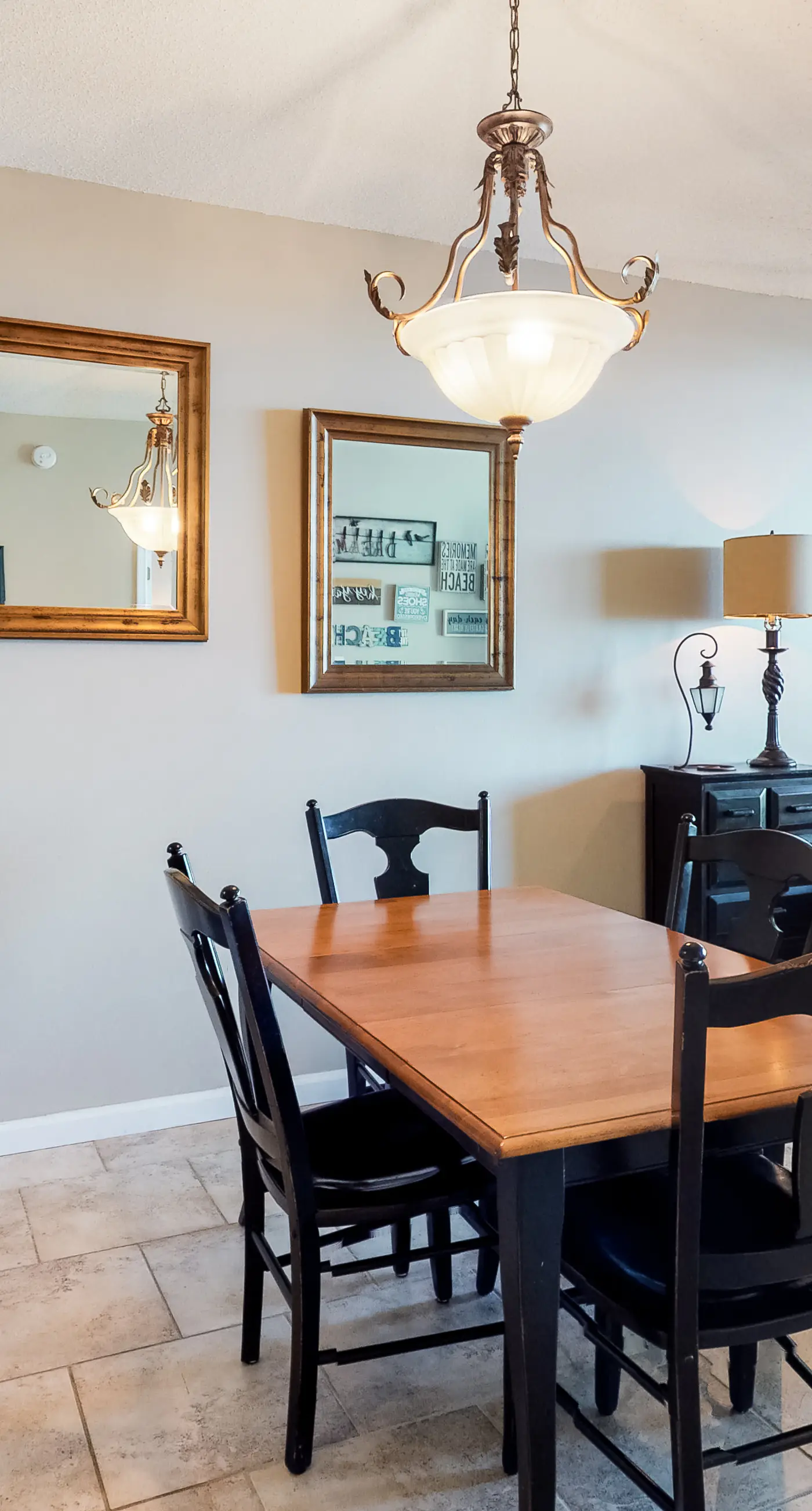 Third-Floor Luxury Condo Near the Beach with Shared Pool, Hot Tub, Free WiFi, AC