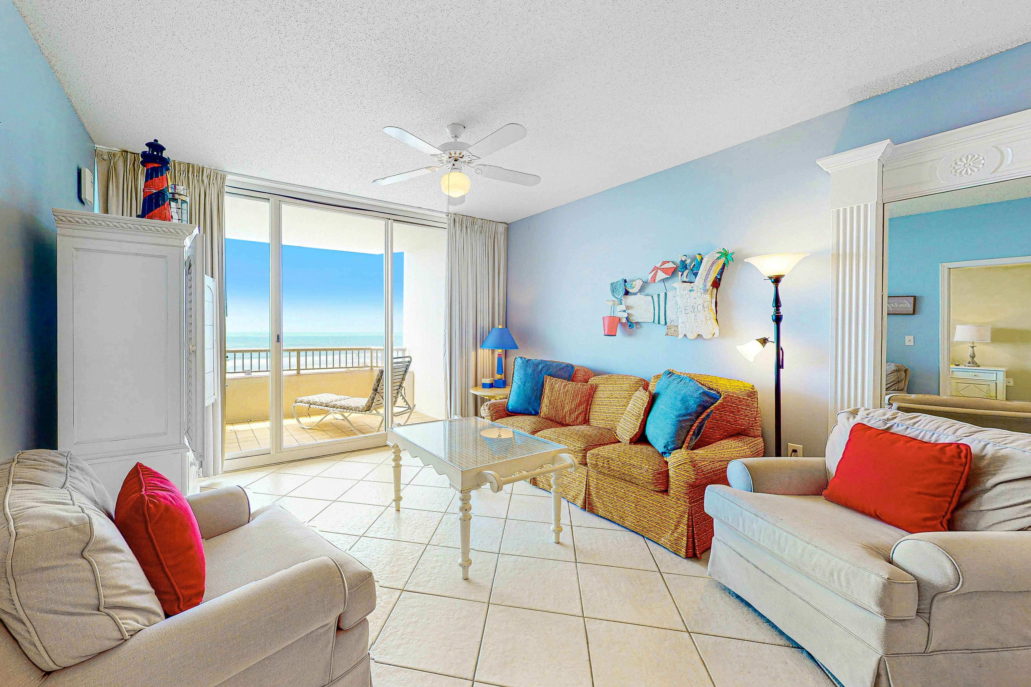 Spacious and Conveniently Located Condo Near Beach with Shared Pool & Hot Tub