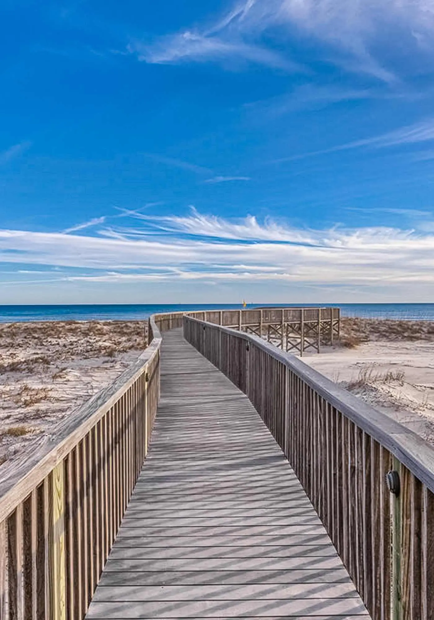 Beautiful Home Nestled Between Bay and Gulf with Shared Hot Tub, Pool, Free WiFi