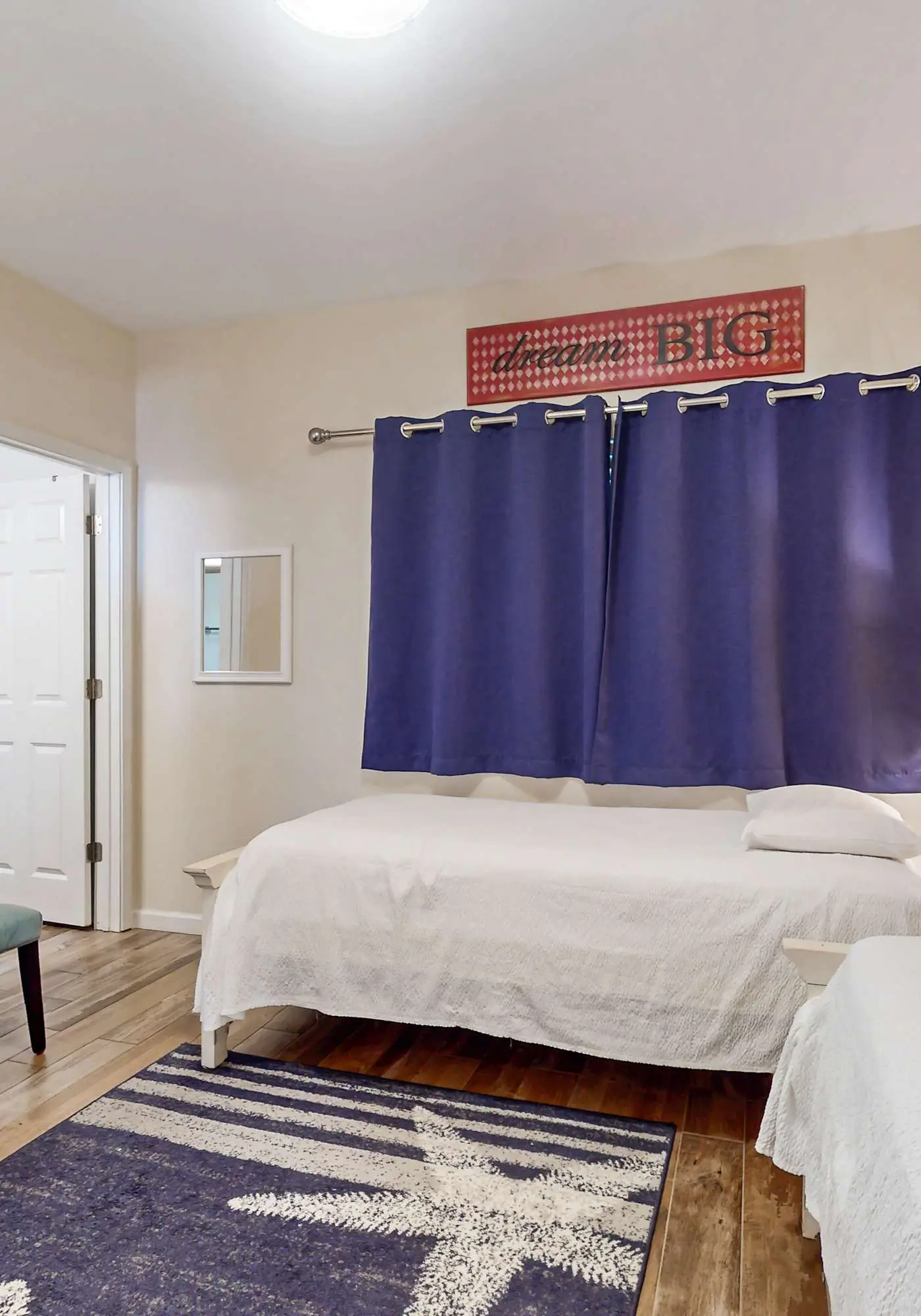 Attractive and Convenient Home wGulf Views, Shared Hot Tub & Pool, Free WiFi
