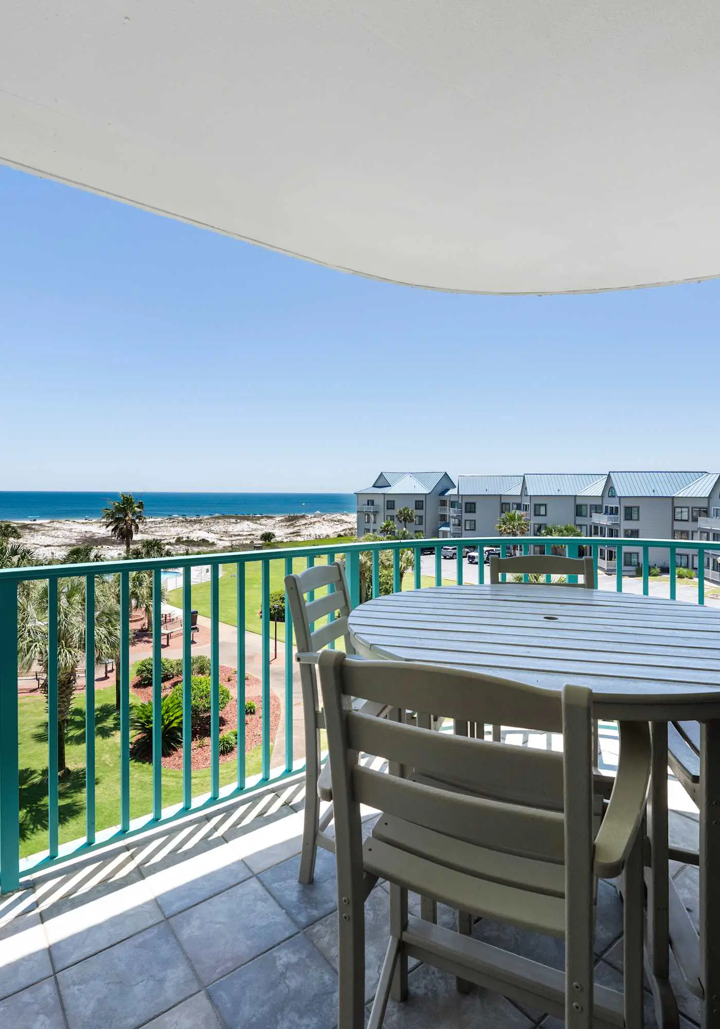 Plantation Palms #6408 Beachfront Condo