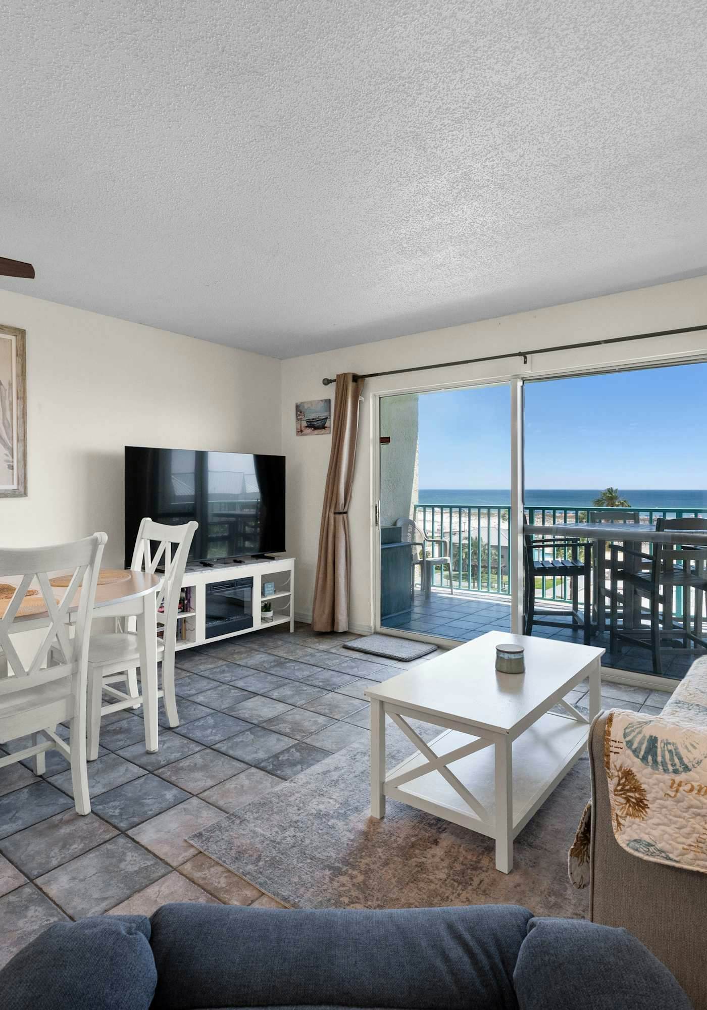 Plantation Palms #6408 Beachfront Condo