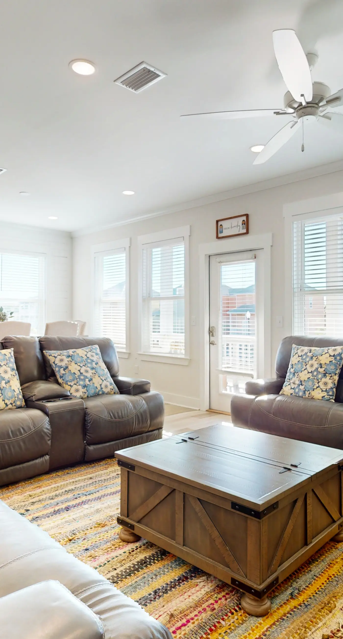 Dog friendly home with shared pool, hot tub and private washer and dryer