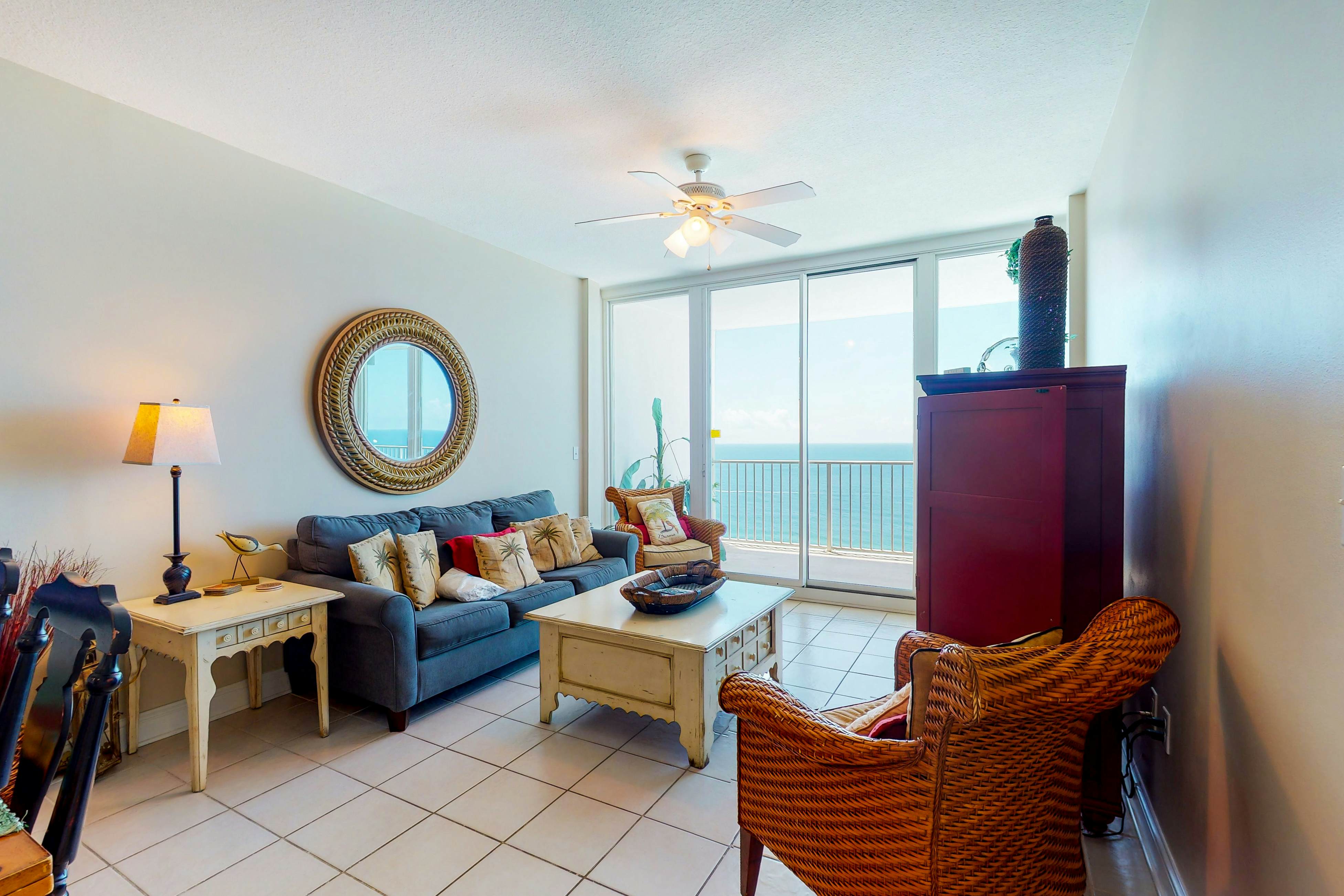 Gulf-front condo w/ shared pools, hot tubs, sauna & beach access