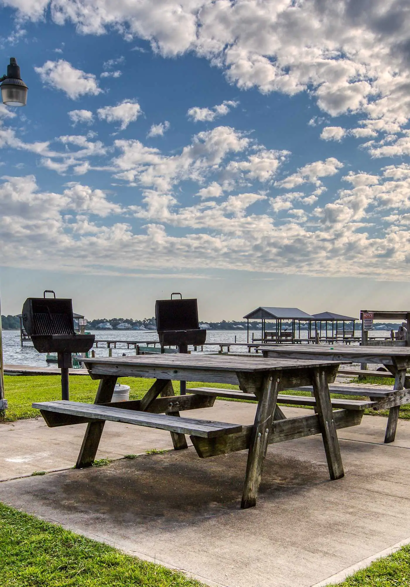 Bright Condo w Lagoon View & Shared Pools, Hot Tub, Tennis, & Beach Access