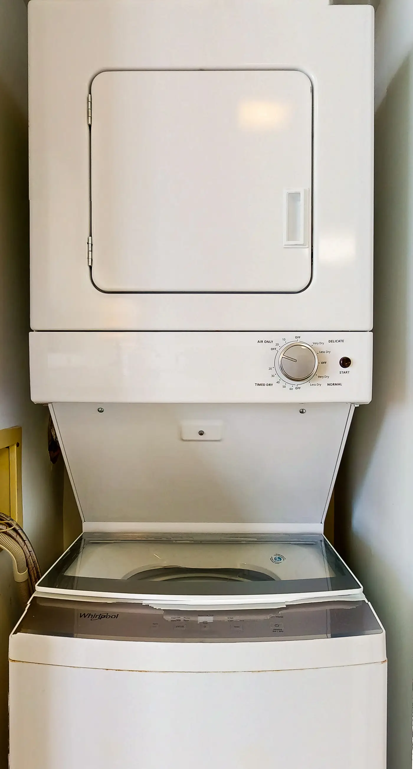 Condo w/ view of Little Lagoon, beach access, shared pools, hot tub, & pier