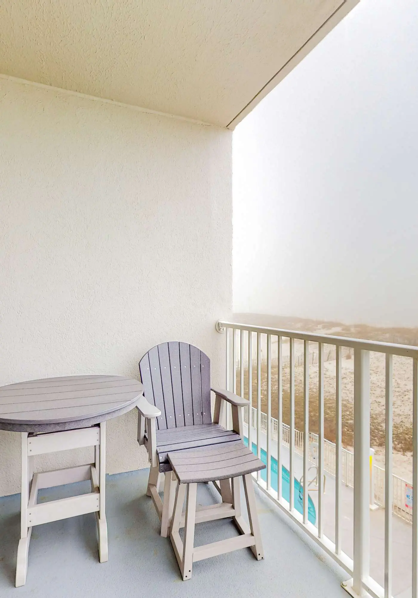 Gulf front, corner condo w a private balcony plus a shared beachside pool