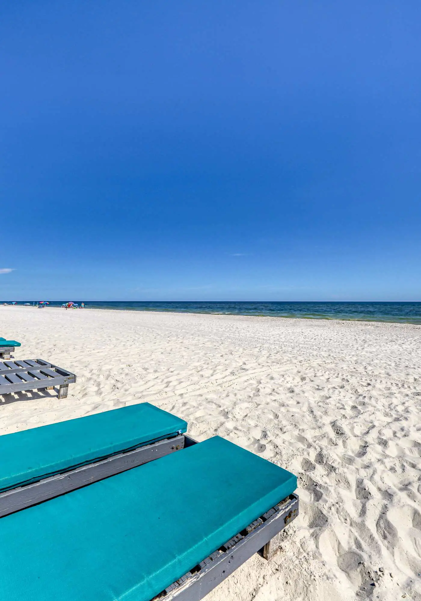 Gulf front, corner condo w a private balcony plus a shared beachside pool