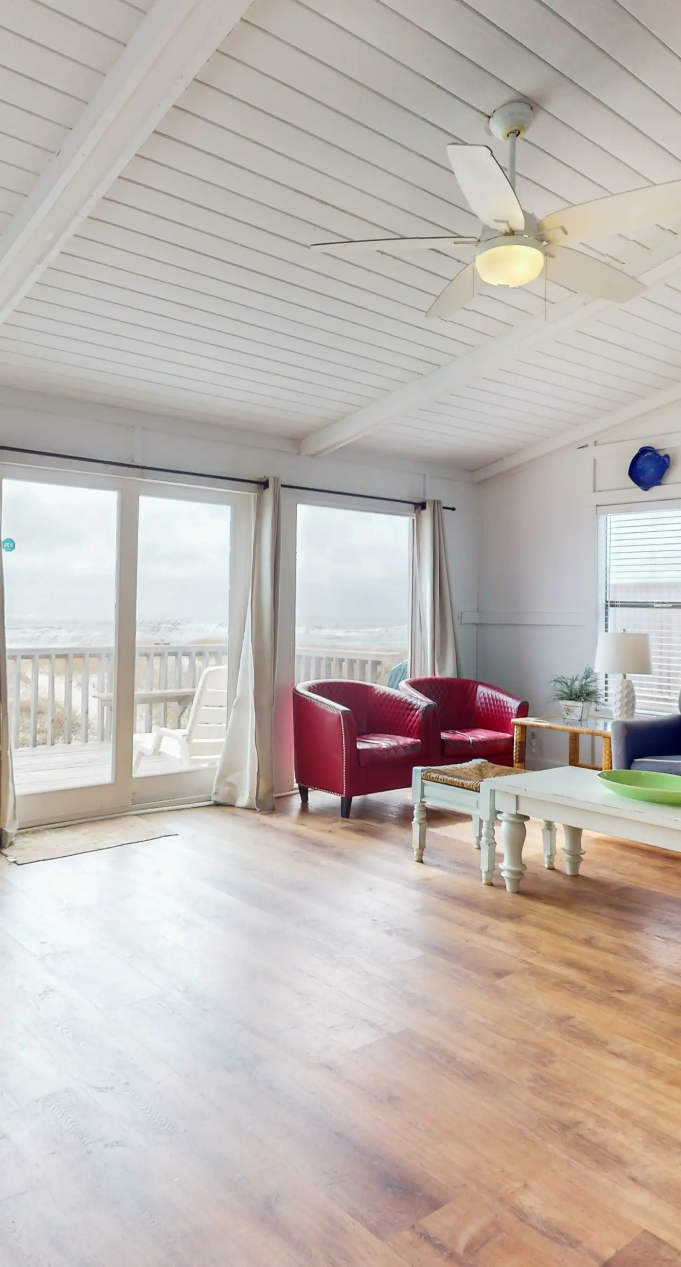 Beachfront Daydream Hideaway w Panoramic Water Views & Gulf-Front Deck