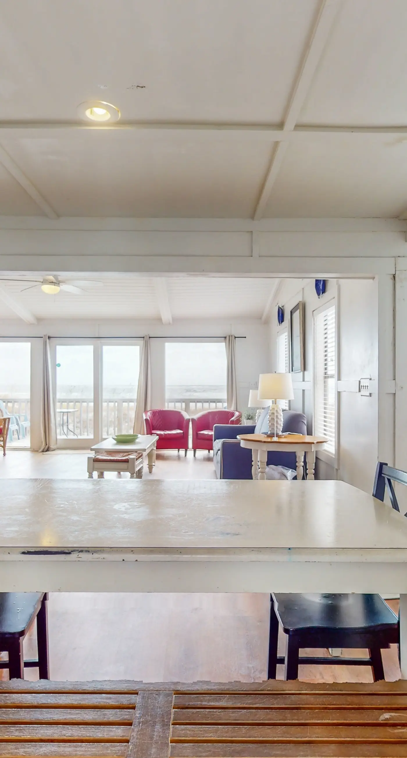 Beachfront Daydream Hideaway w Panoramic Water Views & Gulf-Front Deck