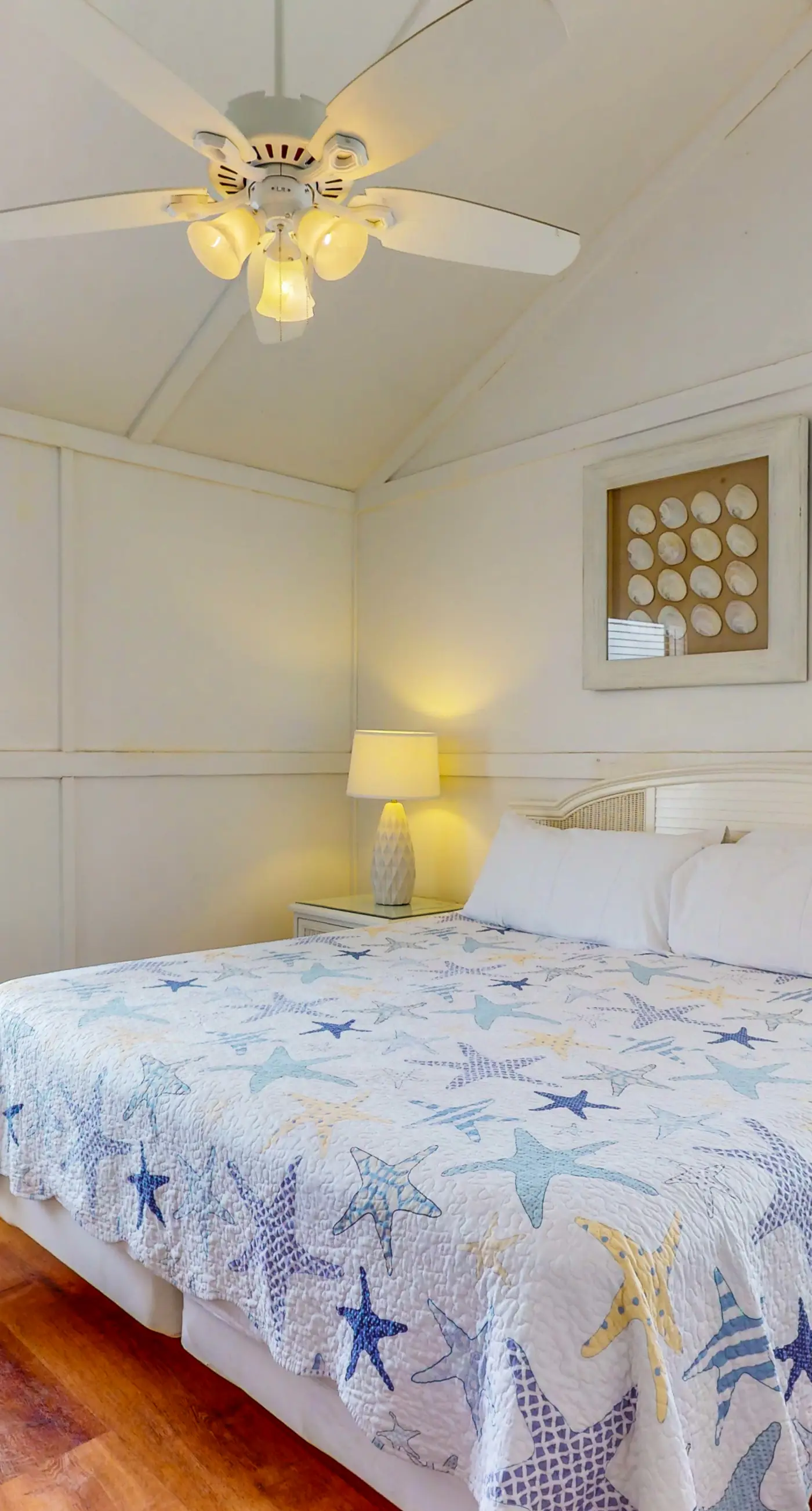 Beachfront Daydream Hideaway w Panoramic Water Views & Gulf-Front Deck