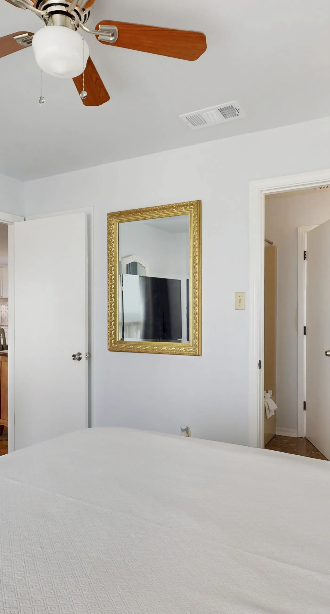 Oceanfront Oasis- Beachfront Home with Spacious Waterfront Deck and Pet Friendly 