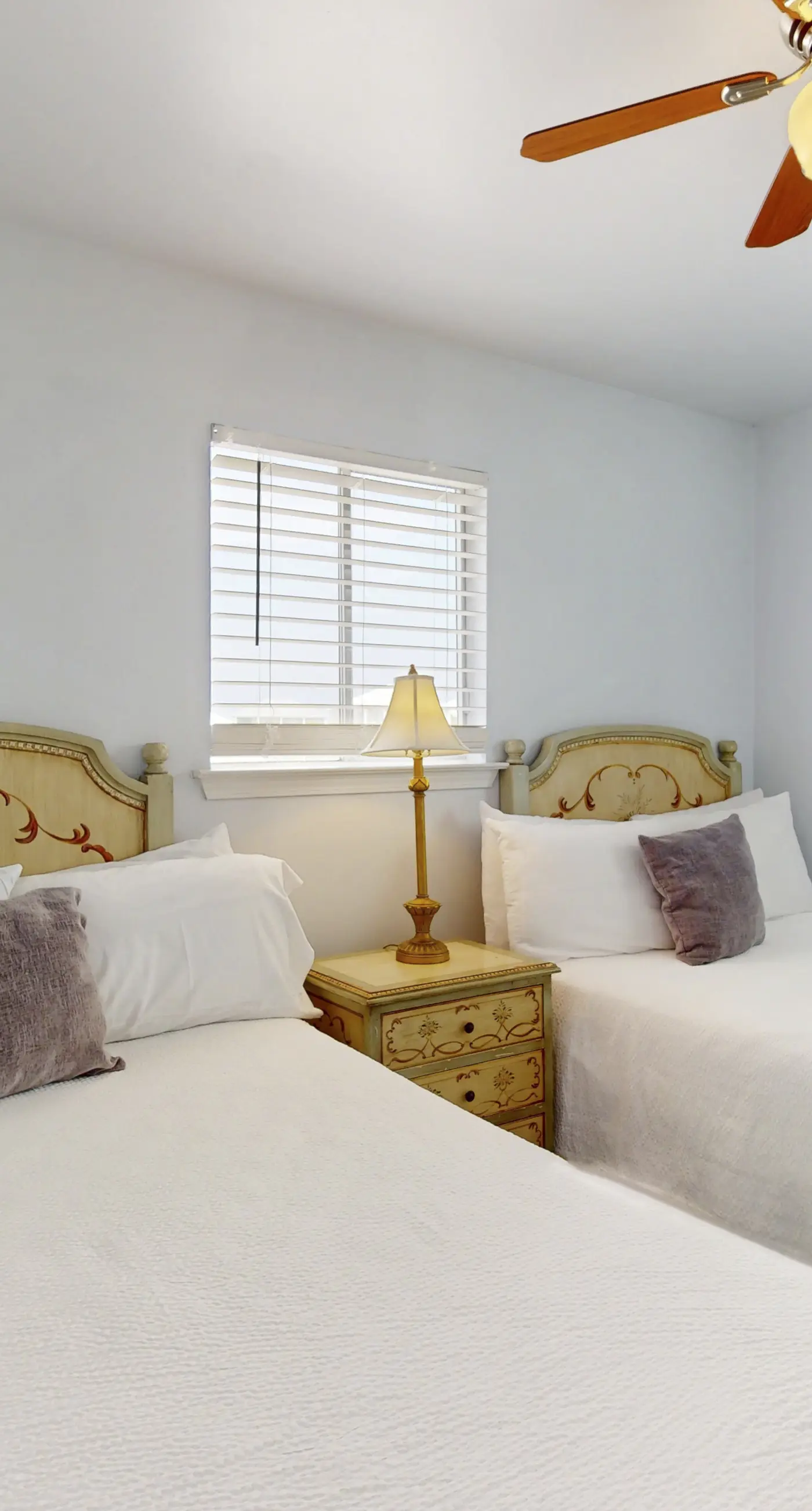 Oceanfront Oasis- Beachfront Home with Spacious Waterfront Deck and Pet Friendly 